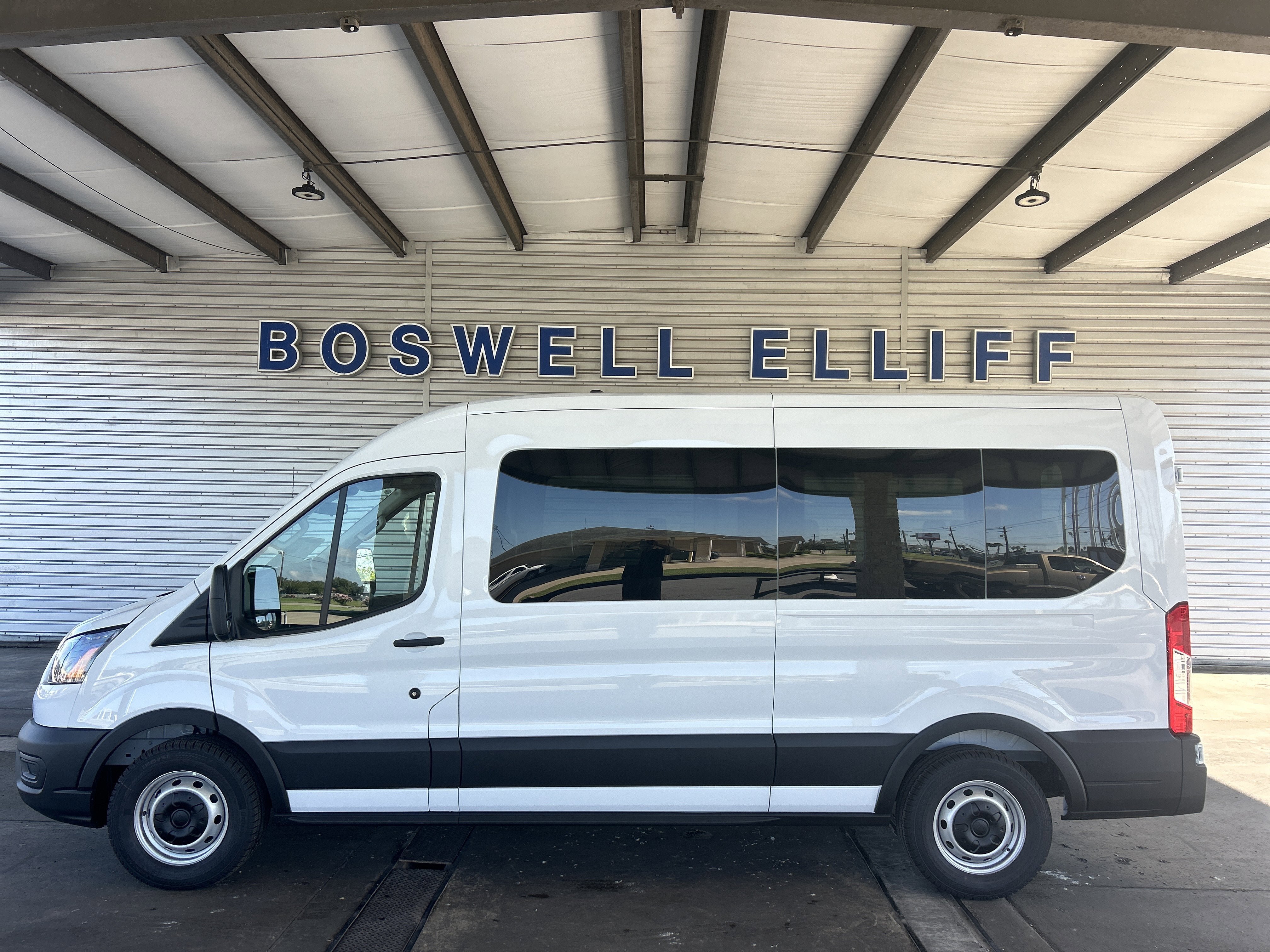 2025 Ford Transit Passenger Wagon Passenger Van XL