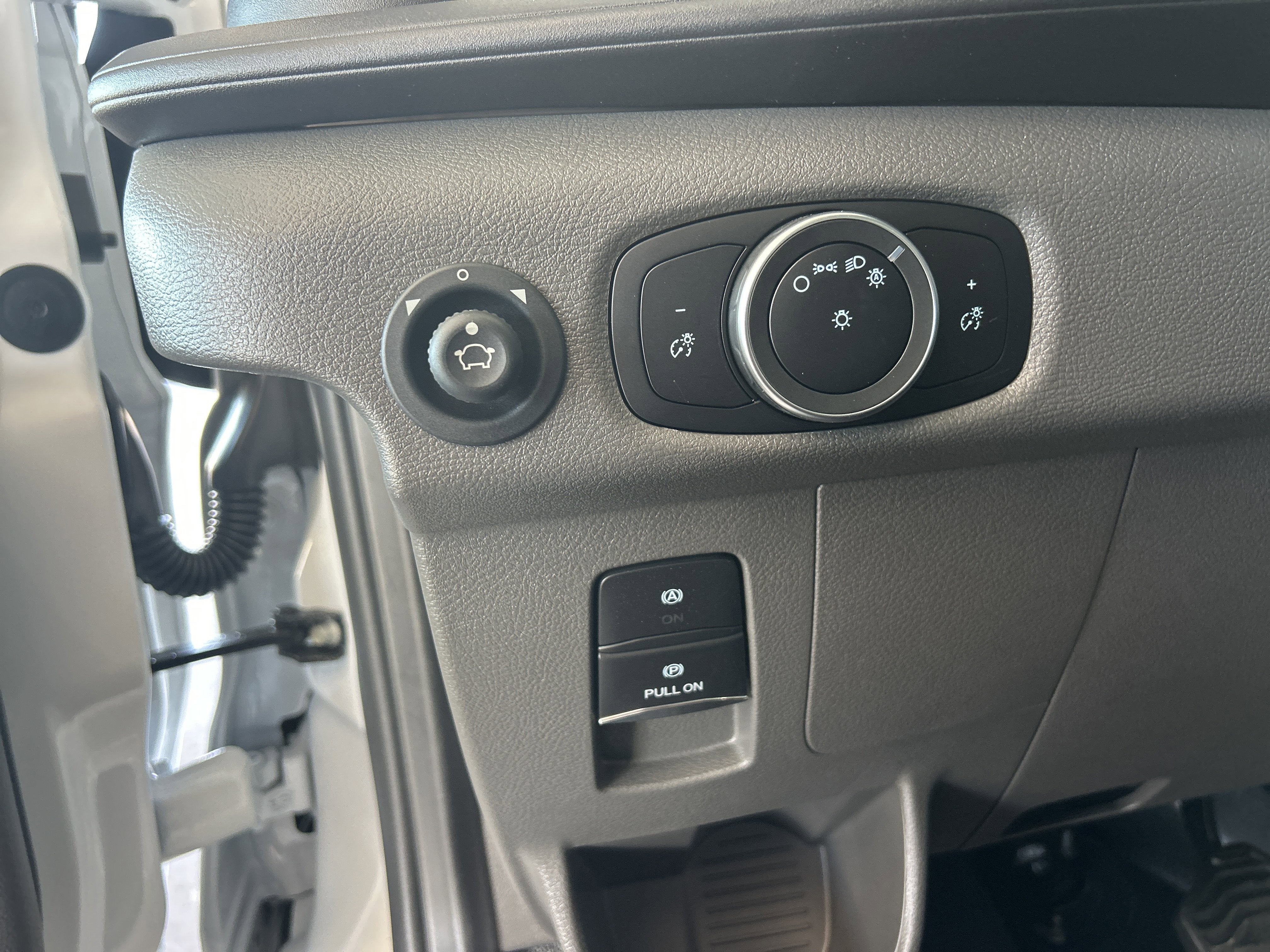 2025 Ford Transit Passenger Wagon Passenger Van XL