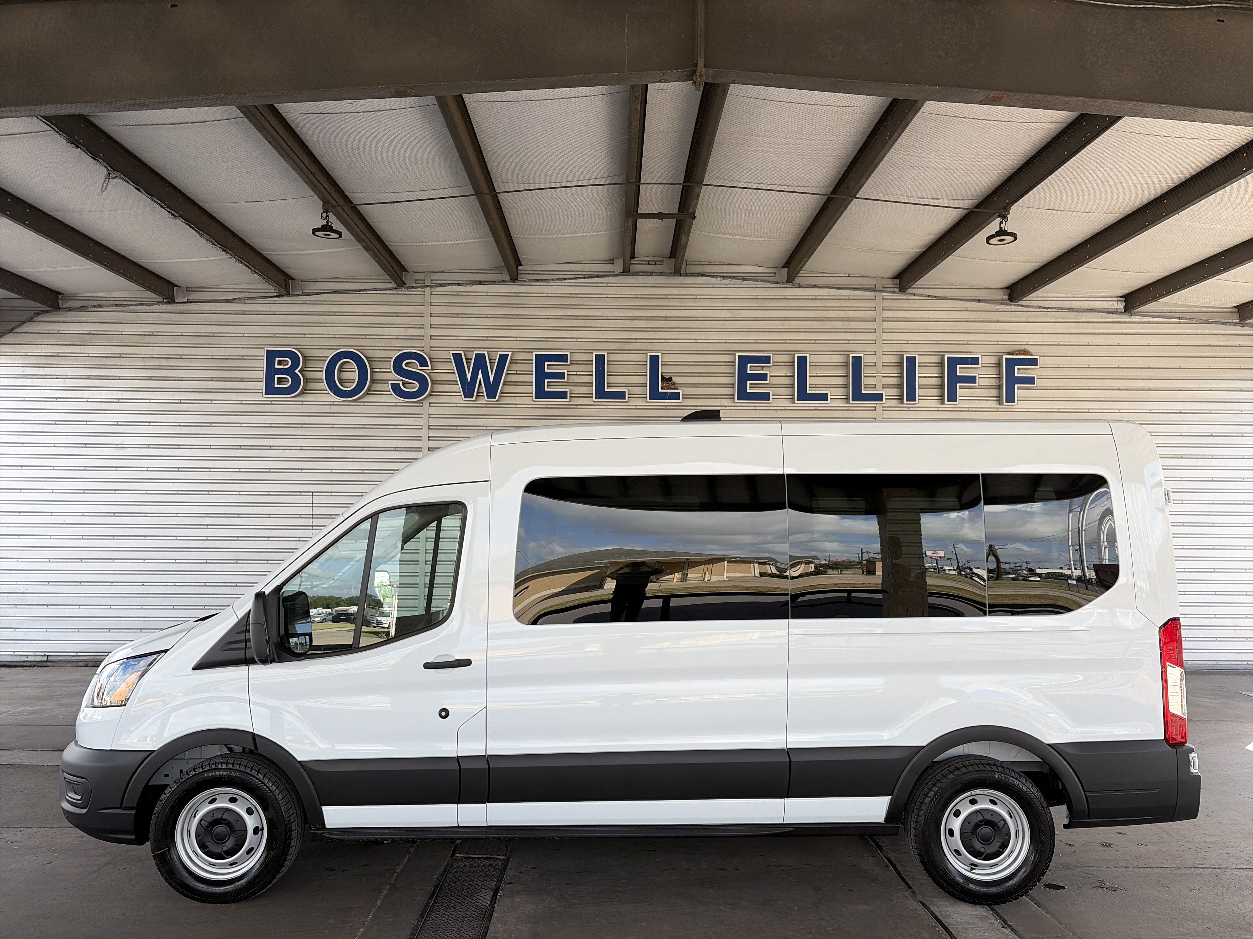 2026 Ford Transit Passenger Wagon Passenger Van XL