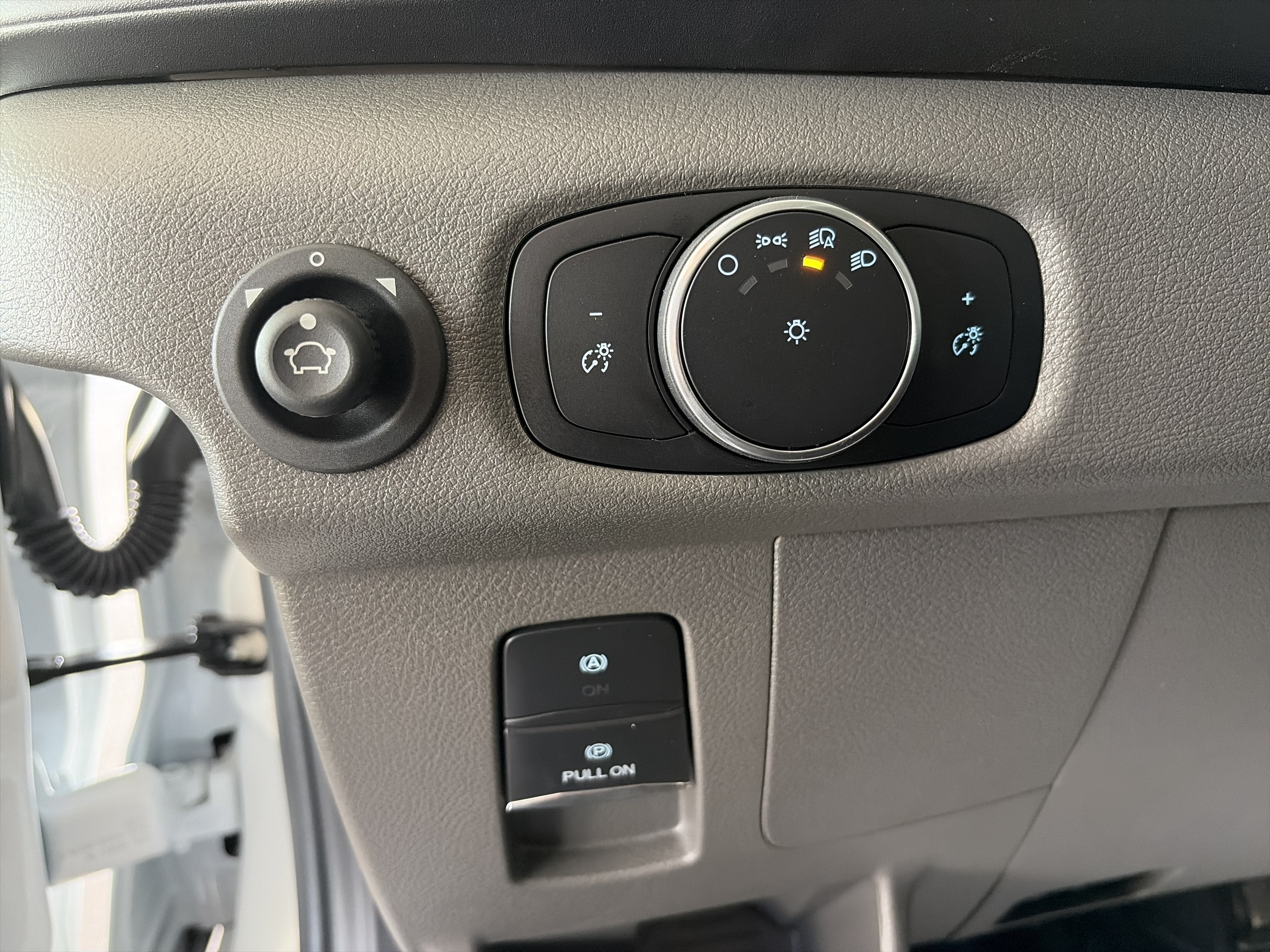 2026 Ford Transit Passenger Wagon Passenger Van XL