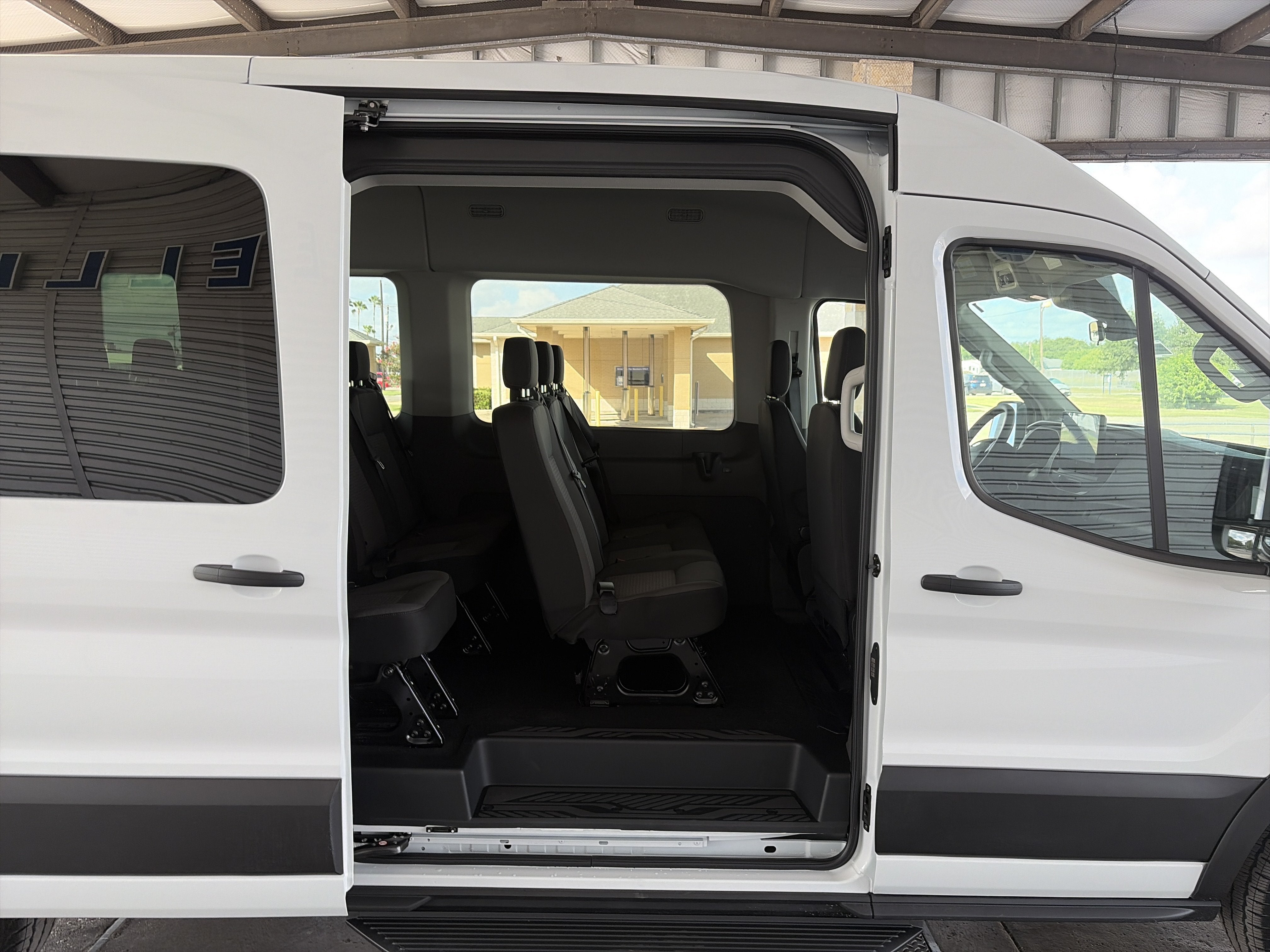 2026 Ford Transit Passenger Wagon Passenger Van XL