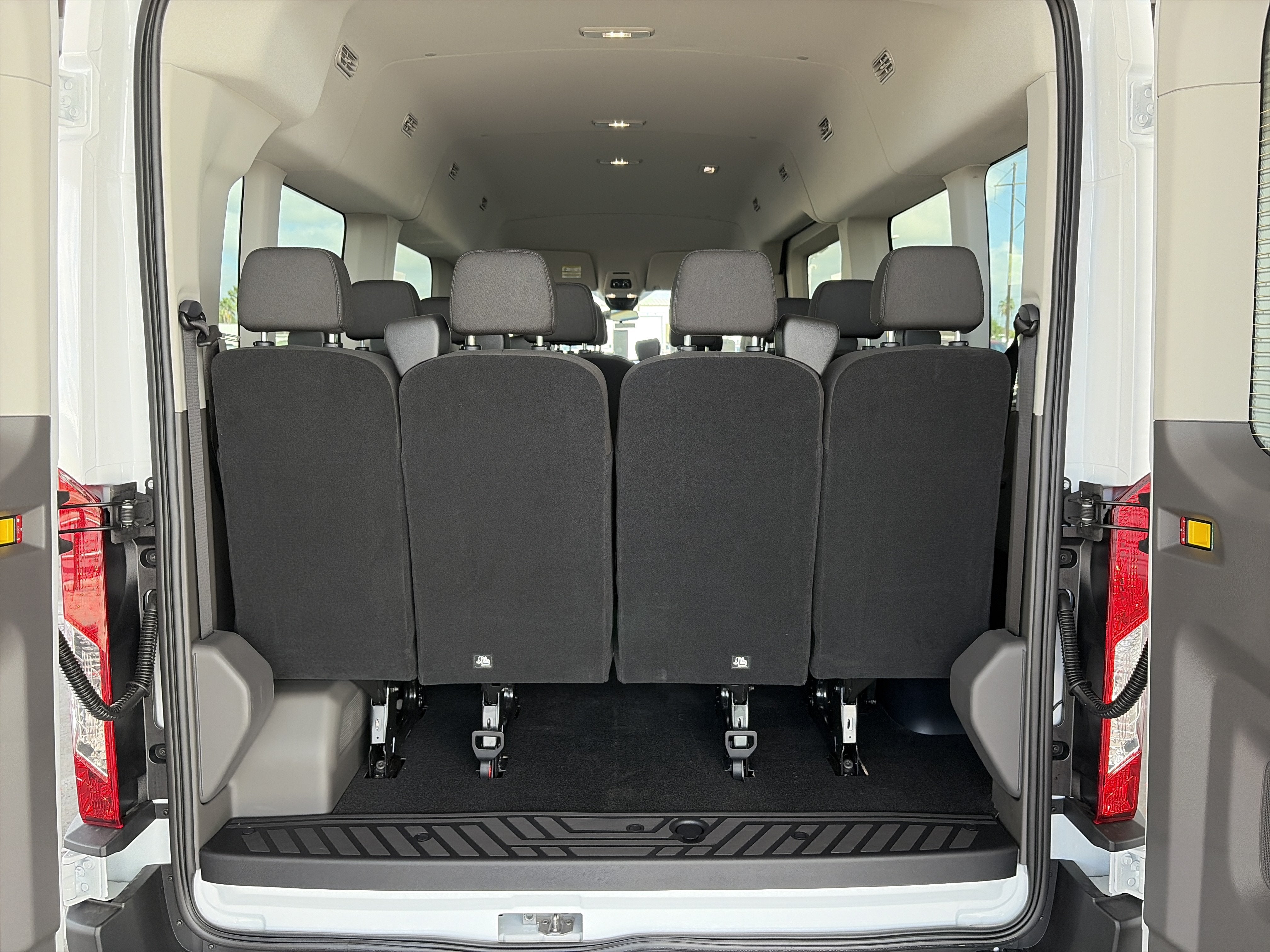 2026 Ford Transit Passenger Wagon Passenger Van XL