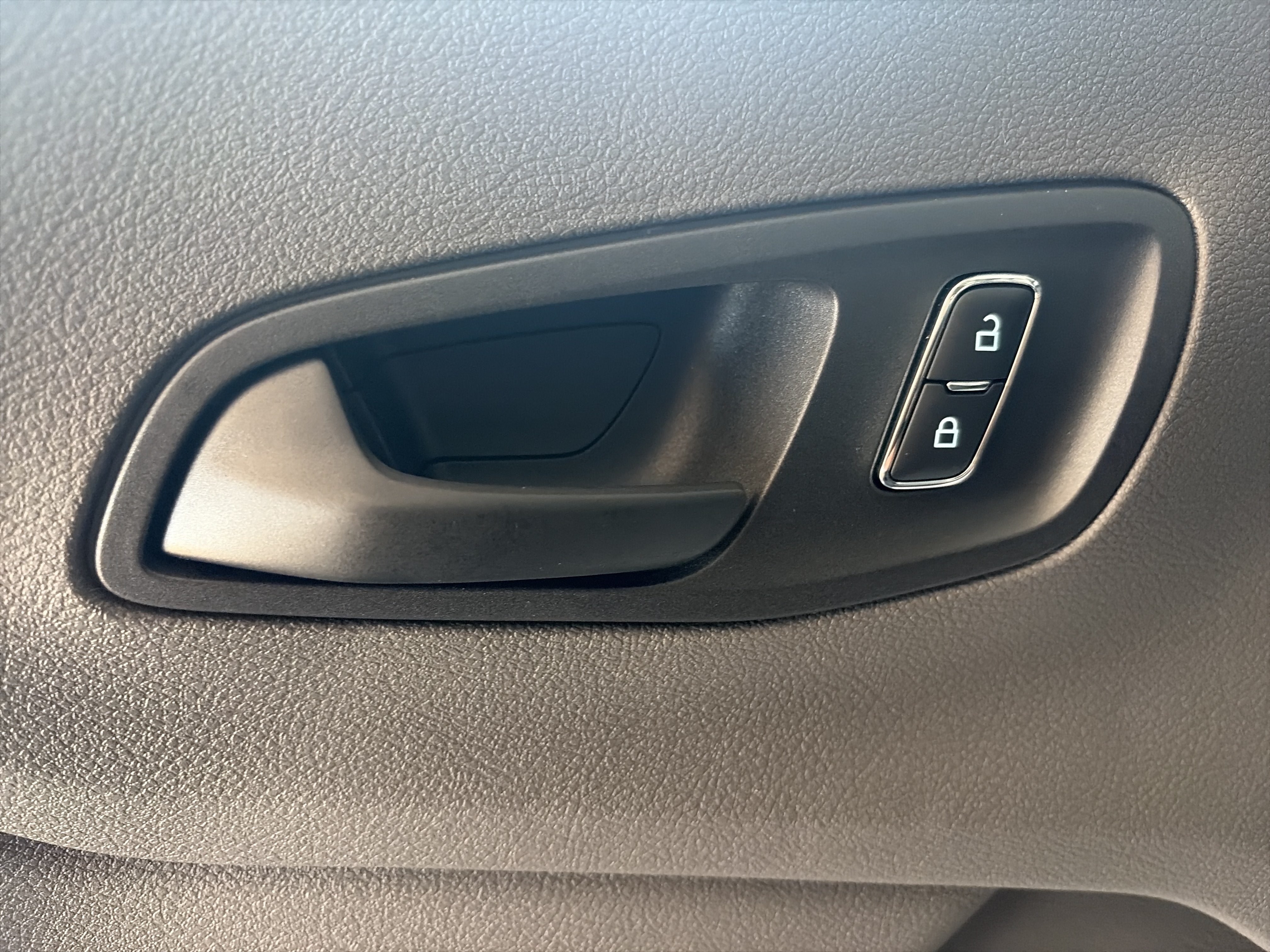 2026 Ford Transit Passenger Wagon XL