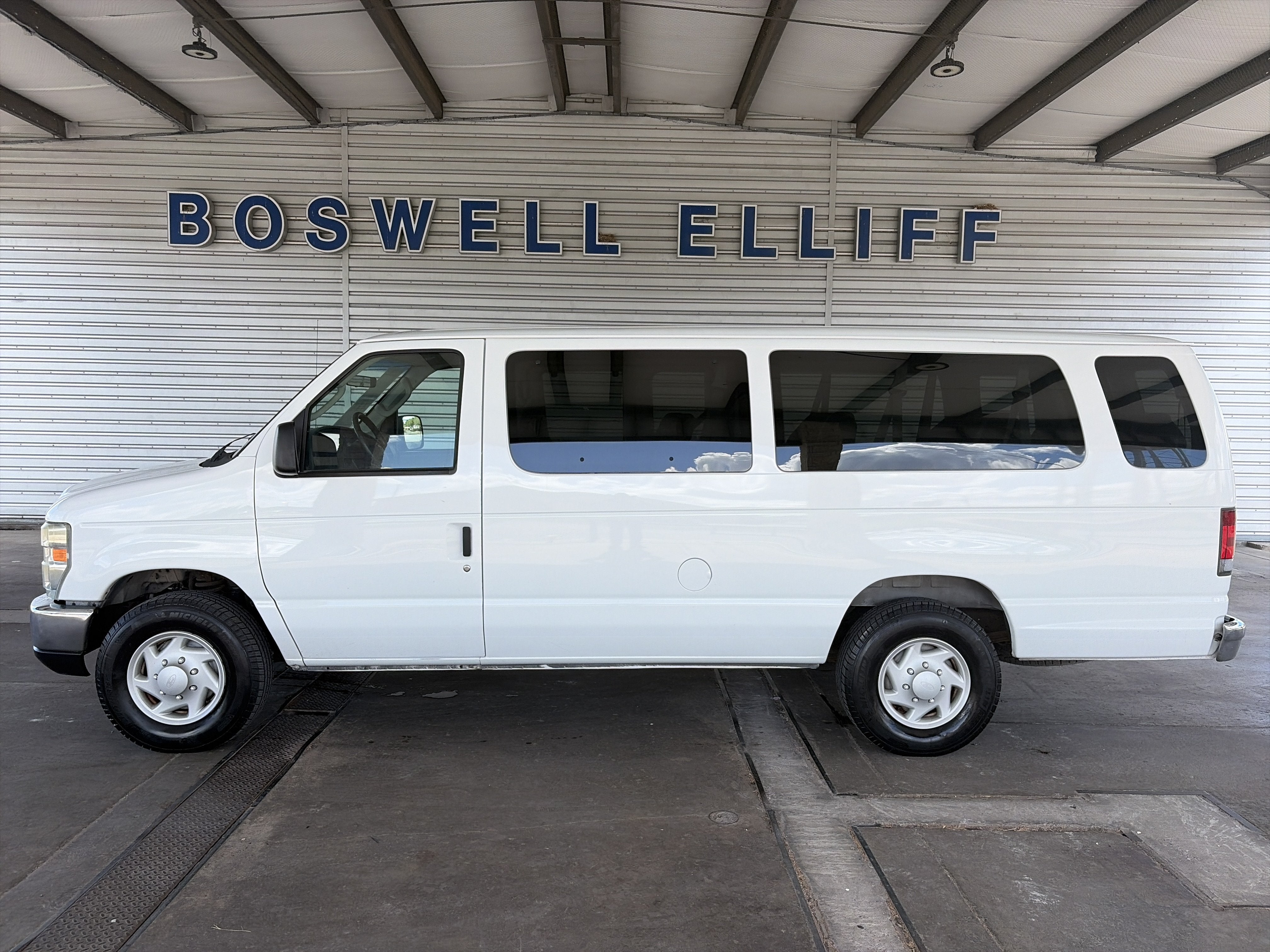 2008 Ford Econoline Wagon XL
