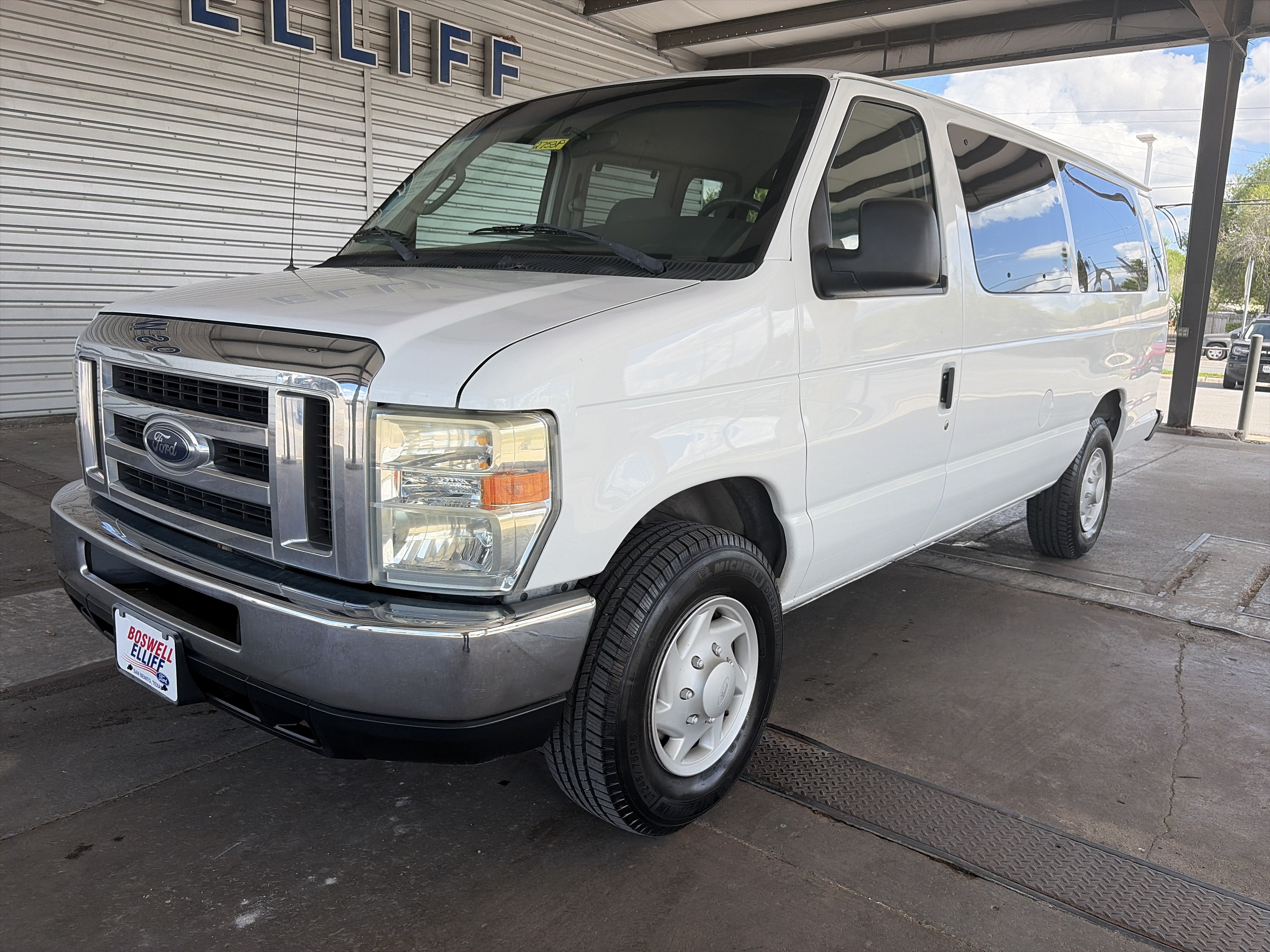 2008 Ford Econoline Wagon XL