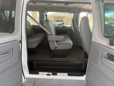 2008 Ford Econoline Wagon XL