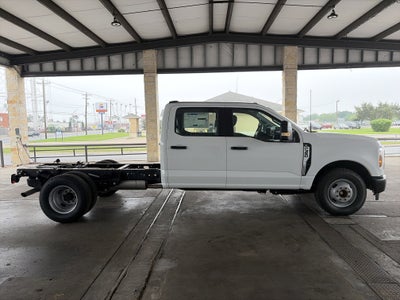 2026 Ford Super Duty F-350 DRW F-350® XL