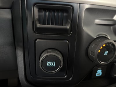 2027 Ford Super Duty F-350 DRW XL