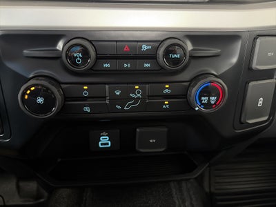 2027 Ford Super Duty F-350 DRW XL