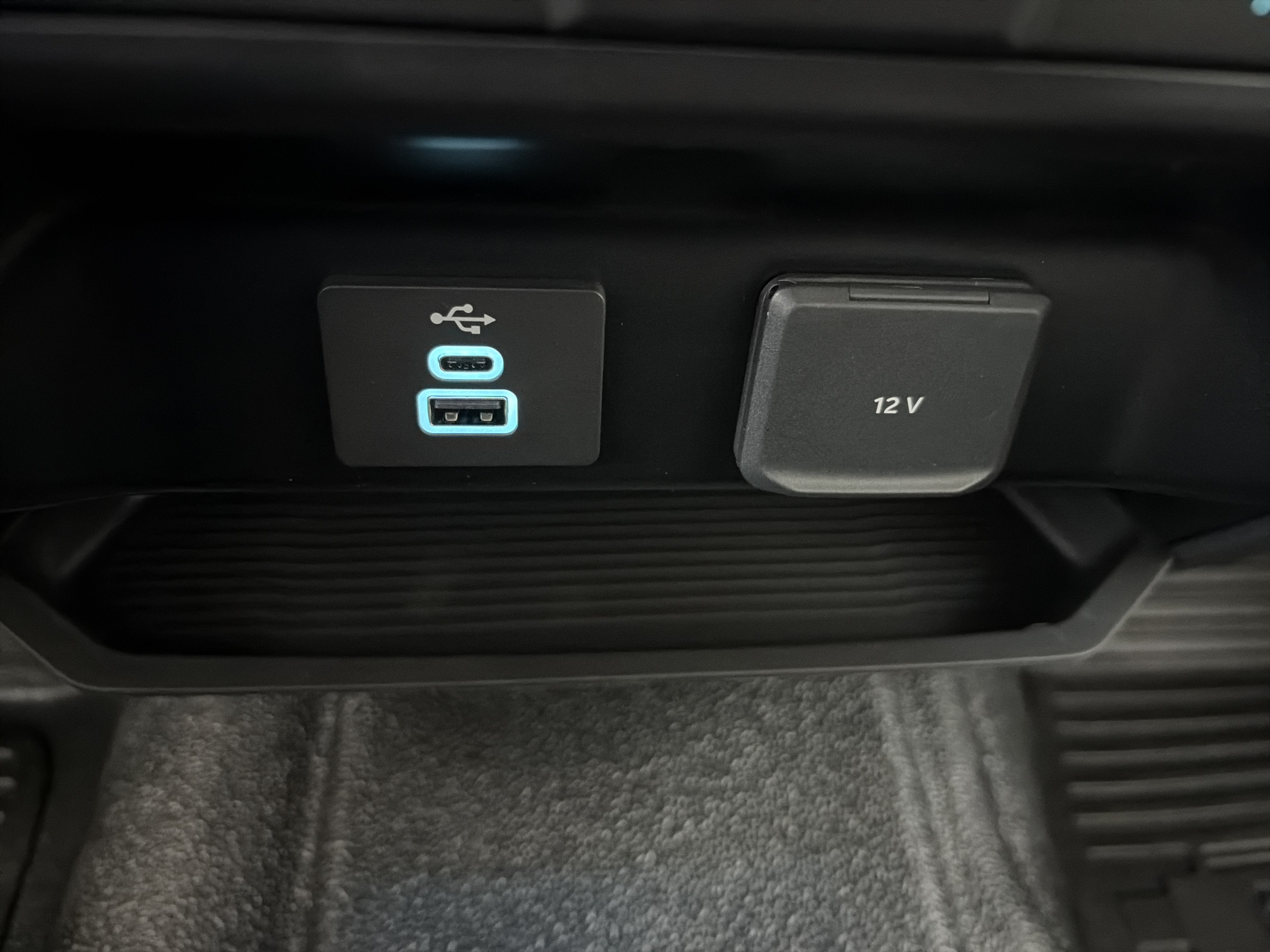 2027 Ford Super Duty F-350 DRW XL