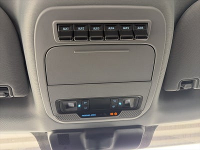 2027 Ford Super Duty F-350 DRW XL