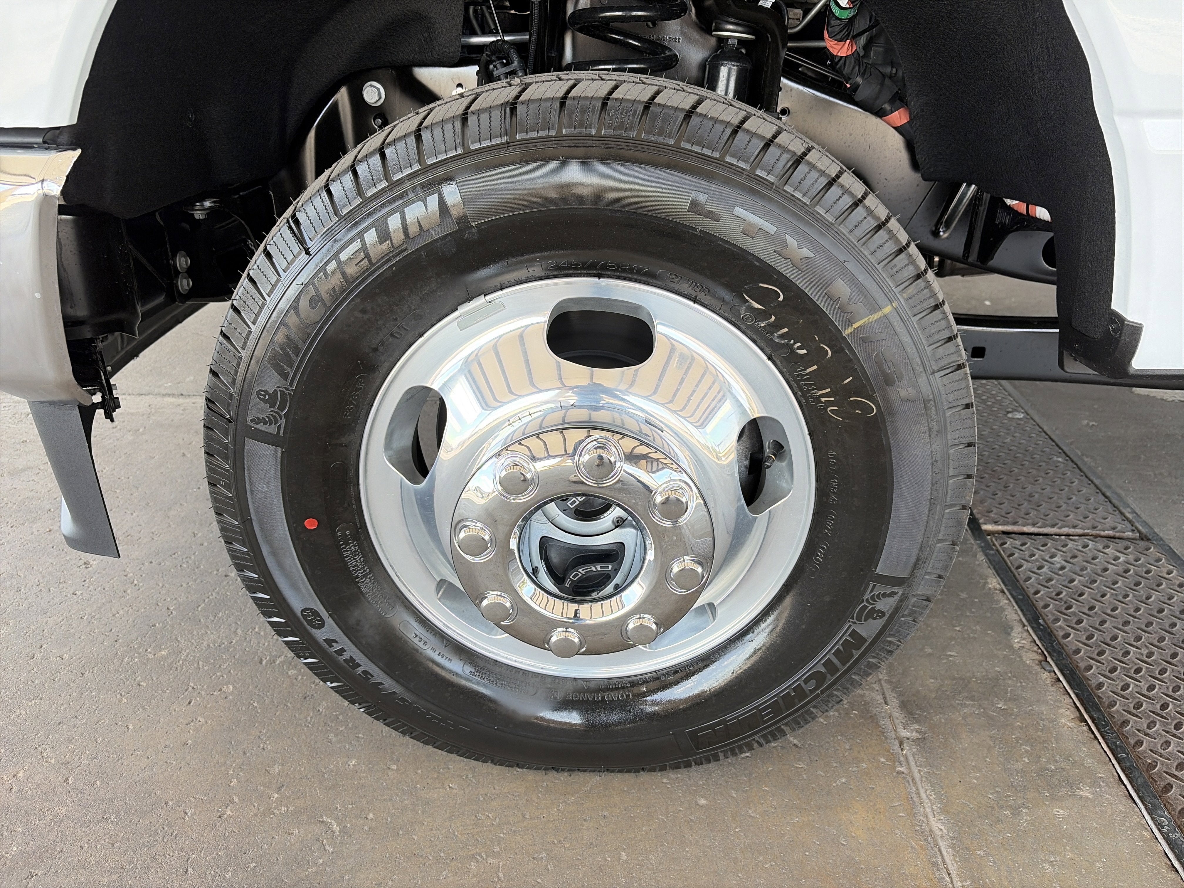 2026 Ford Super Duty F-350 DRW XL