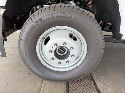 2026 Ford Super Duty F-350 DRW XL