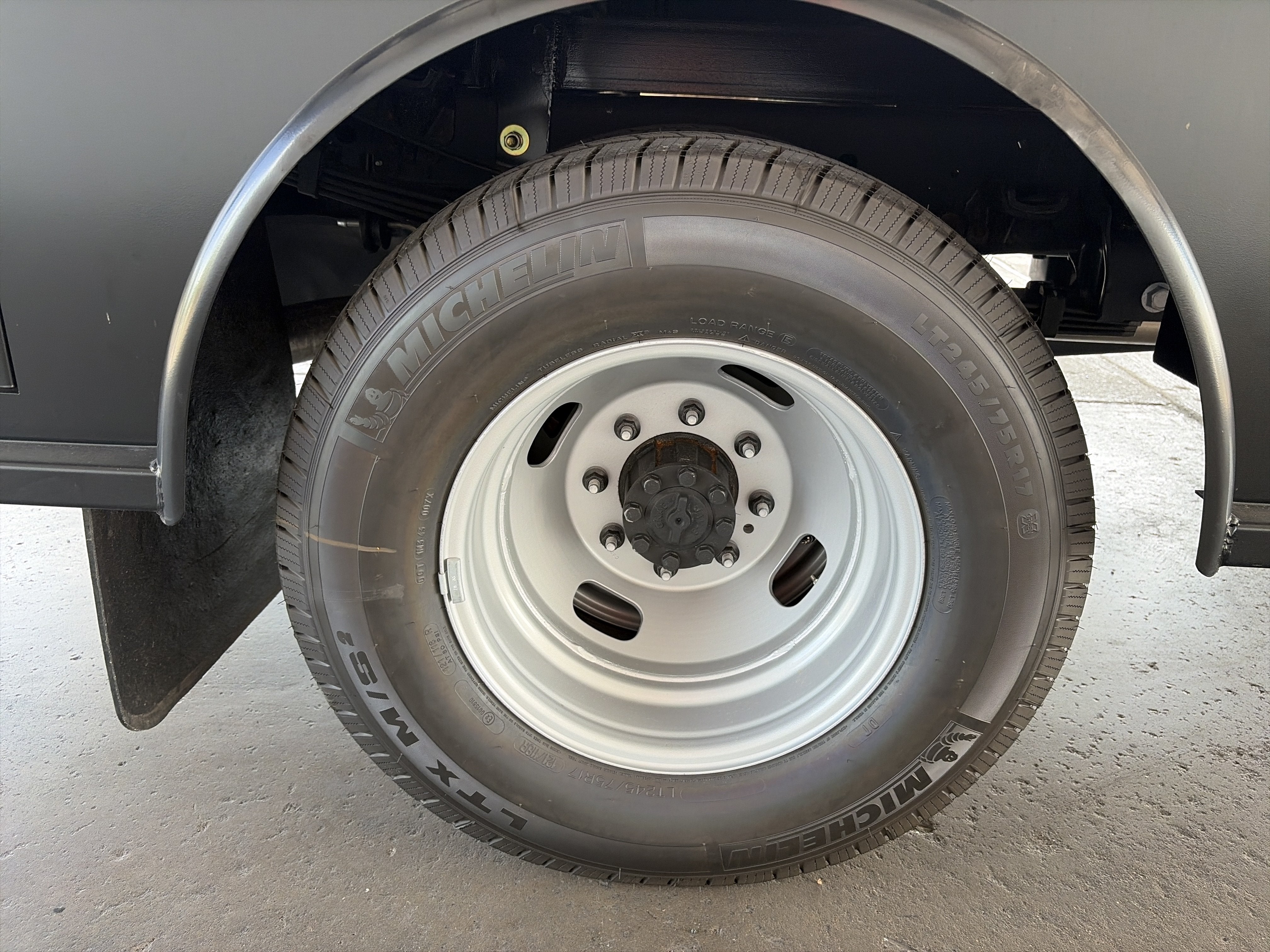 2026 Ford Super Duty F-350 DRW XL