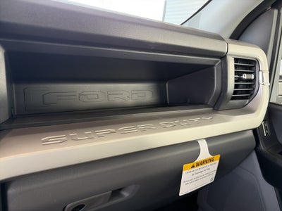 2027 Ford Super Duty F-350 DRW XL