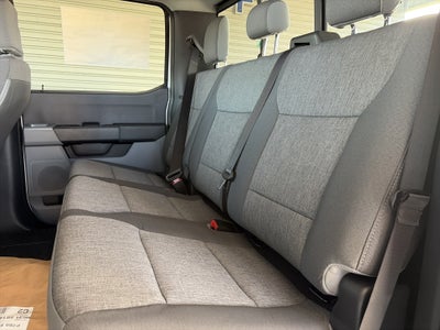 2027 Ford Super Duty F-350 DRW XL