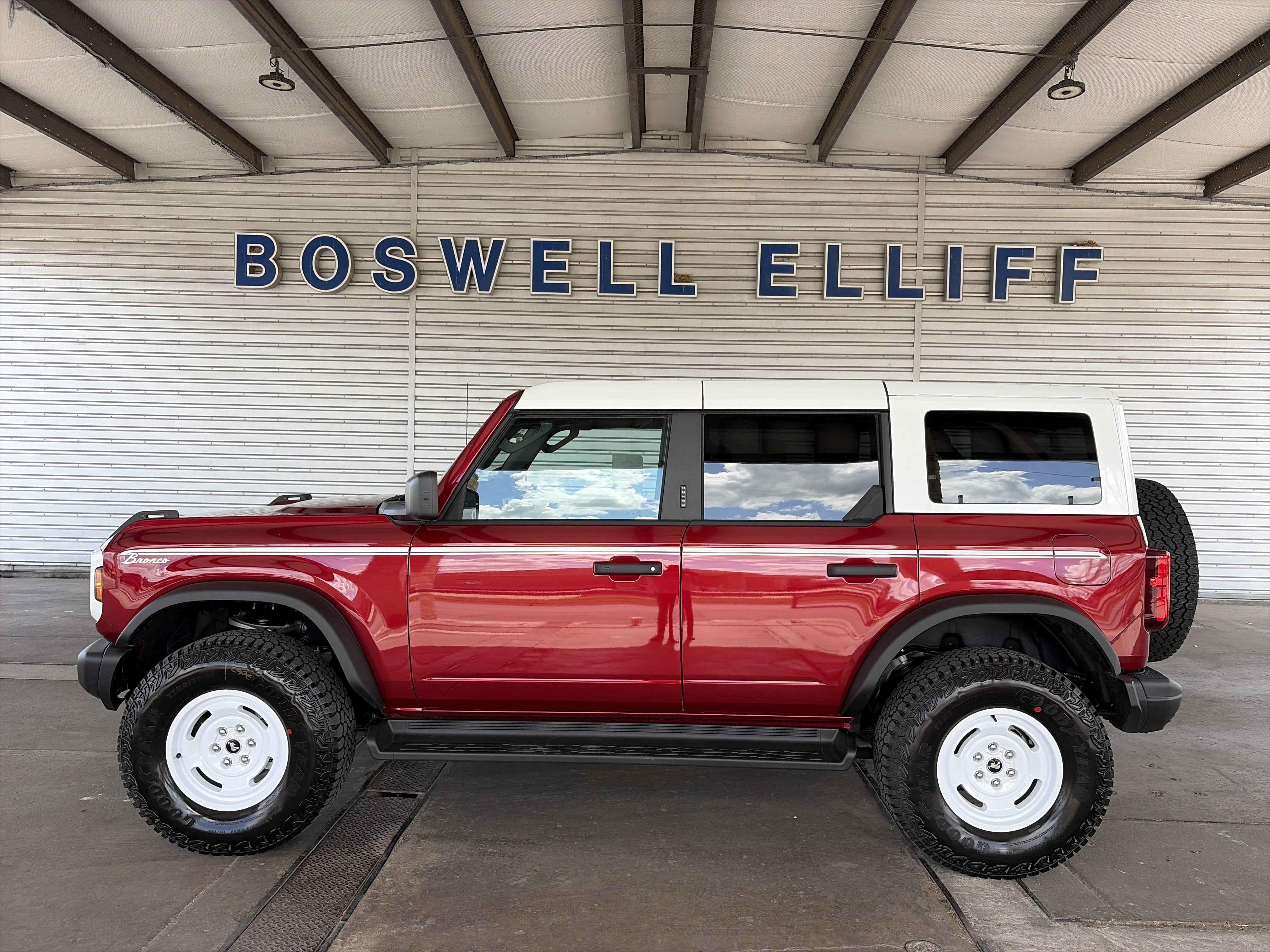 2026 Ford Bronco Heritage Edition