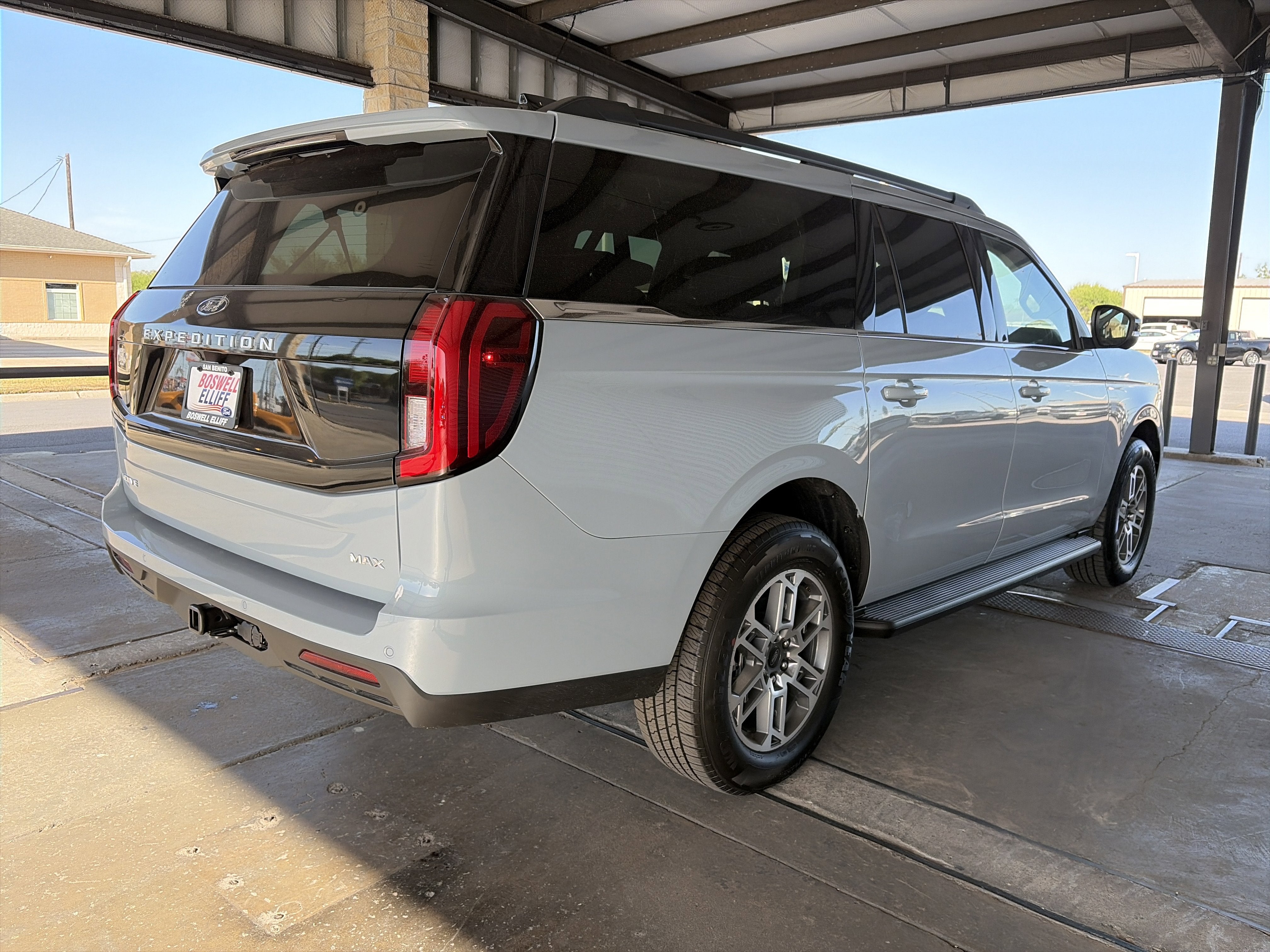 2026 Ford Expedition Max Active