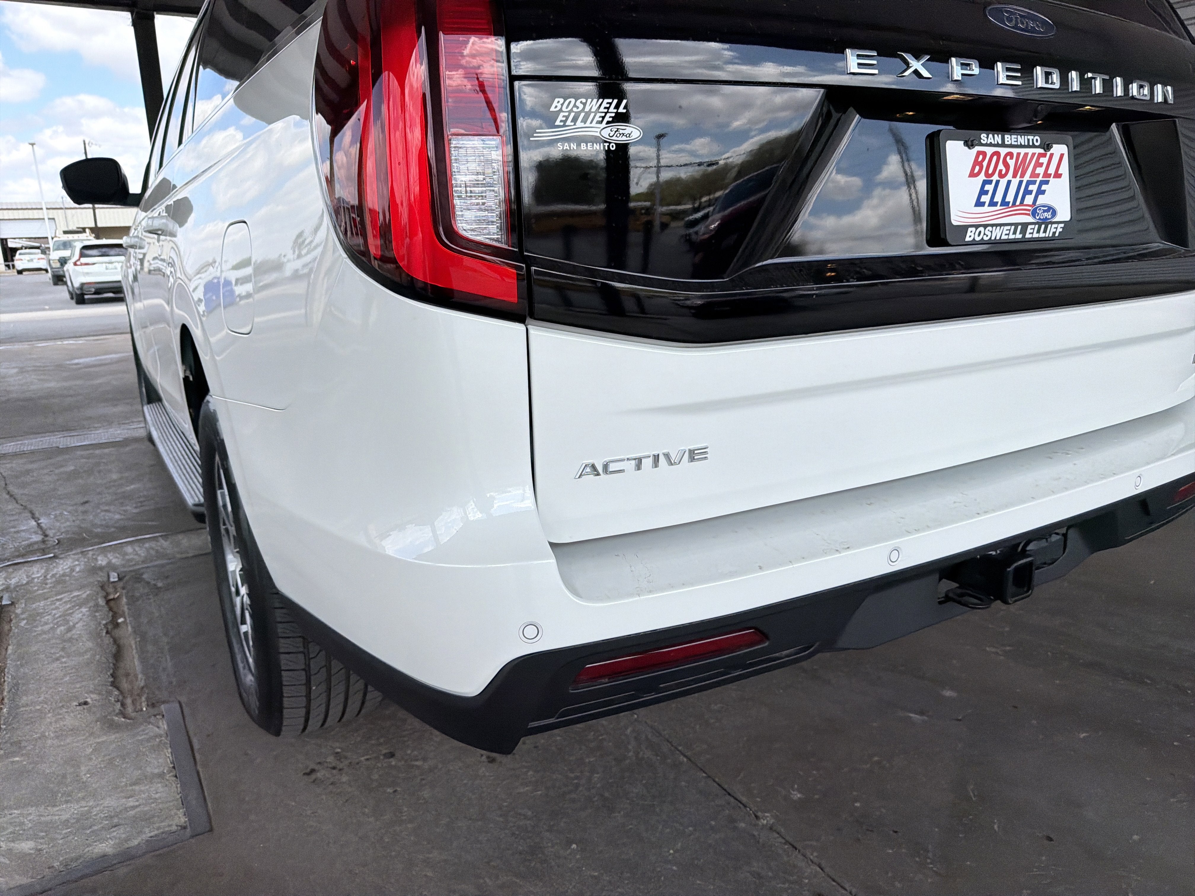 2026 Ford Expedition Max Active