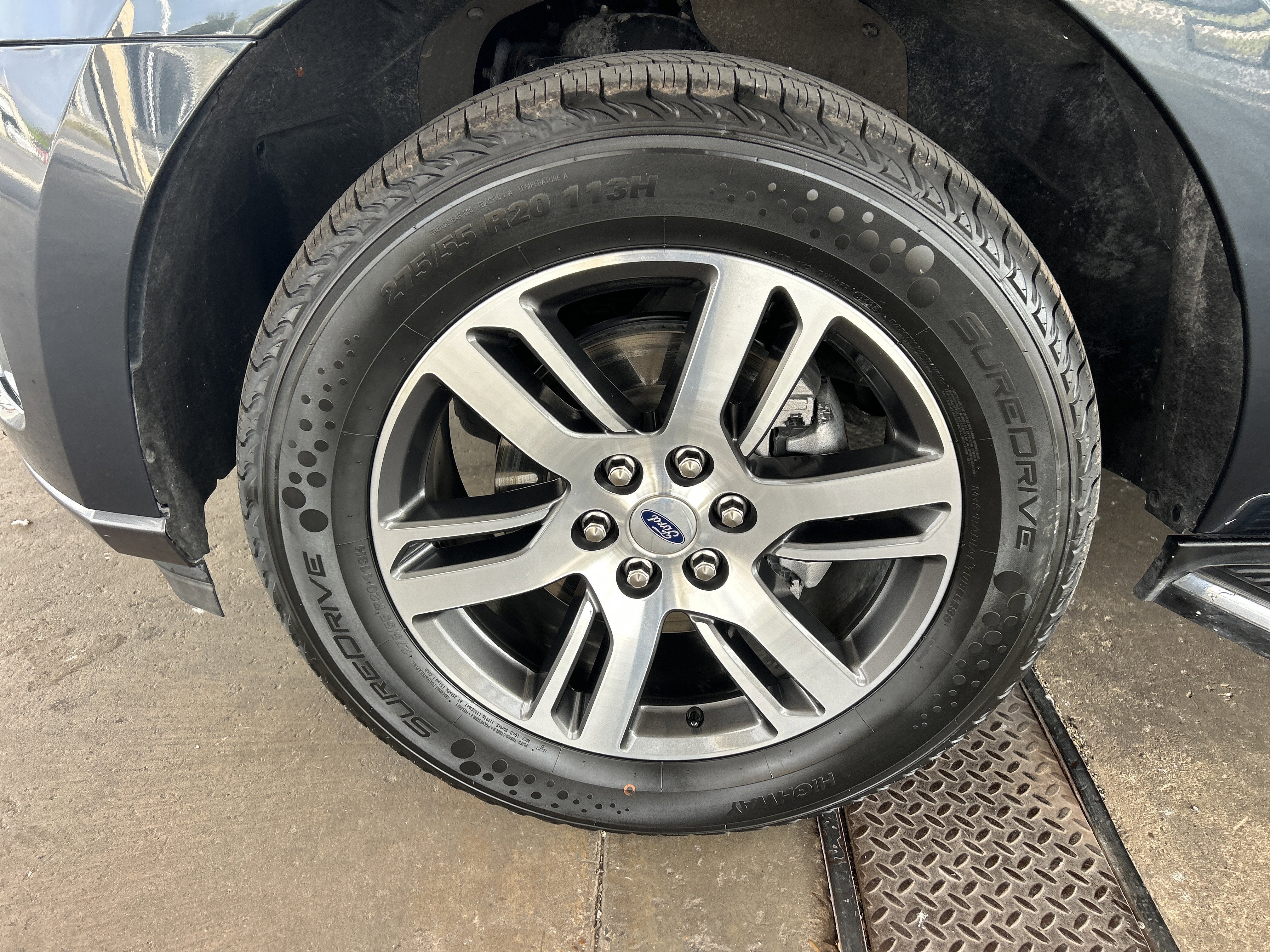 2023 Ford Expedition XLT