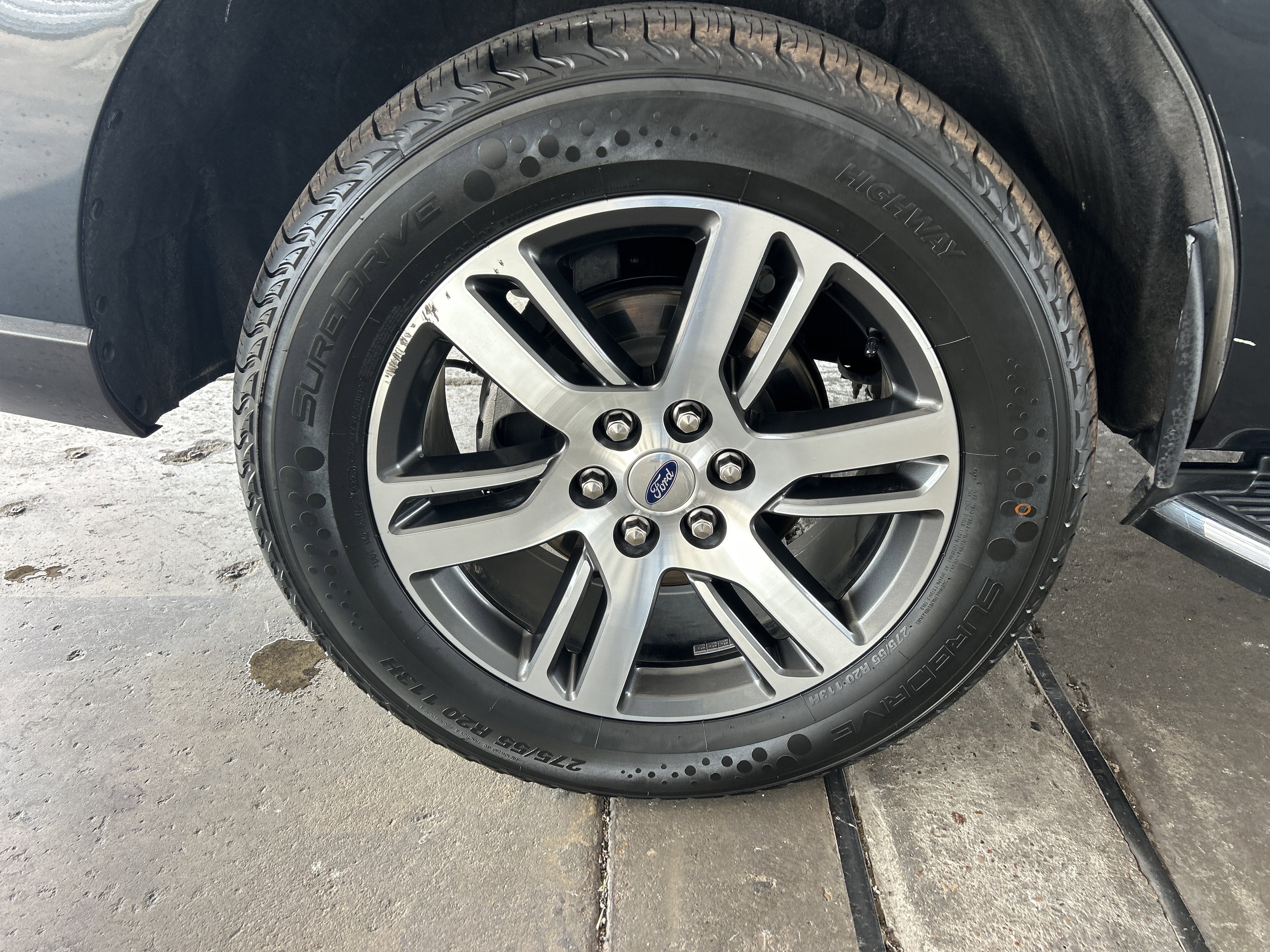 2023 Ford Expedition XLT