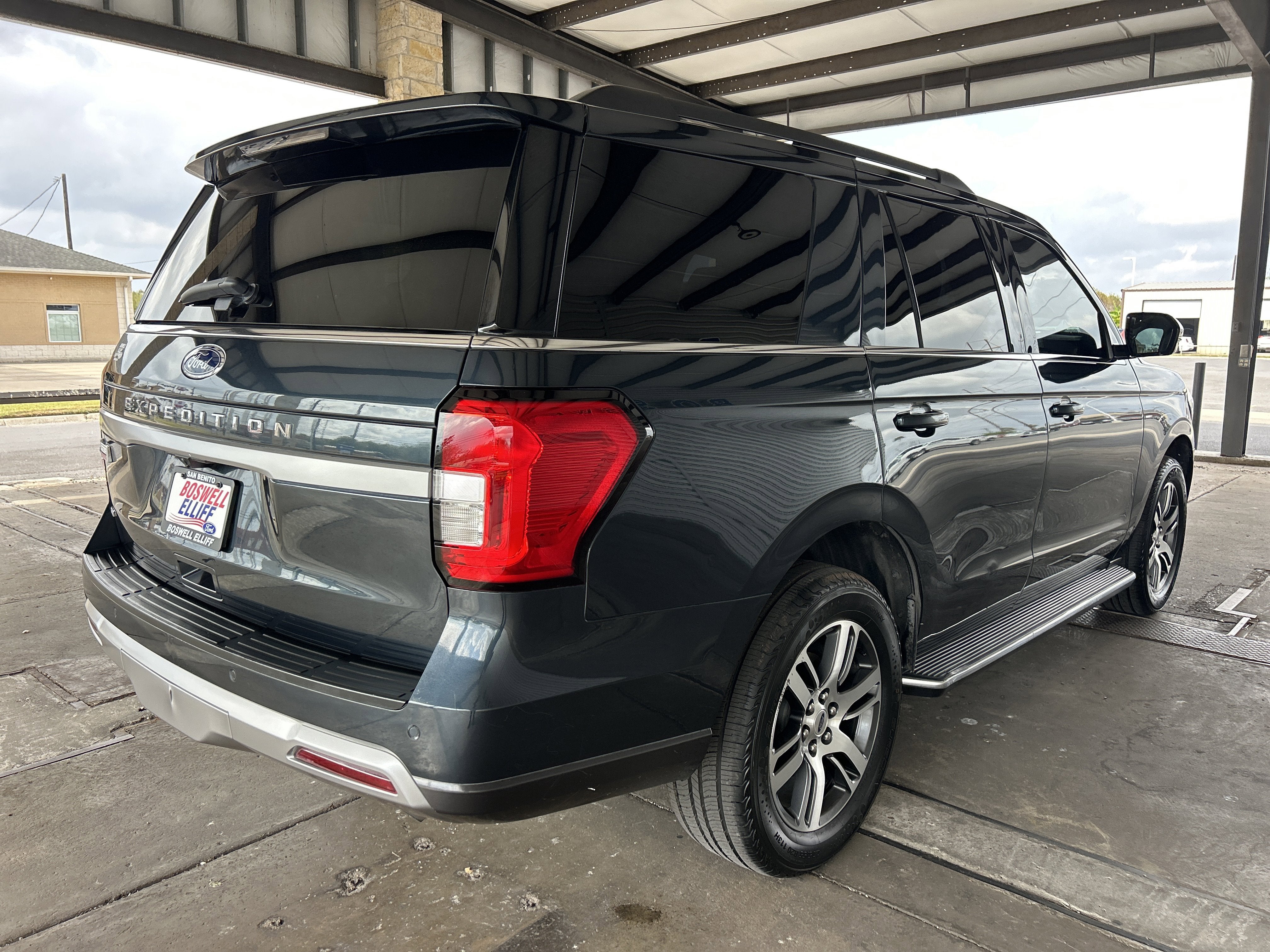 2023 Ford Expedition XLT