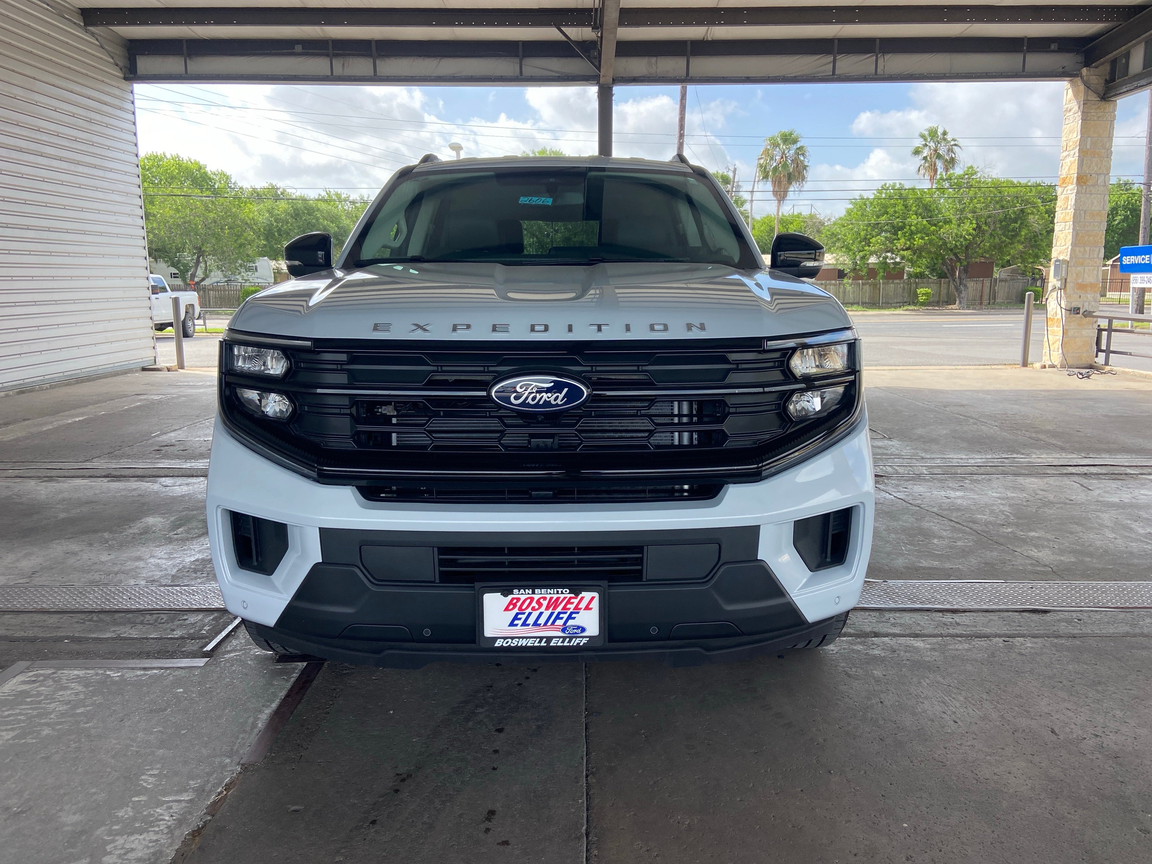 2026 Ford Expedition Active