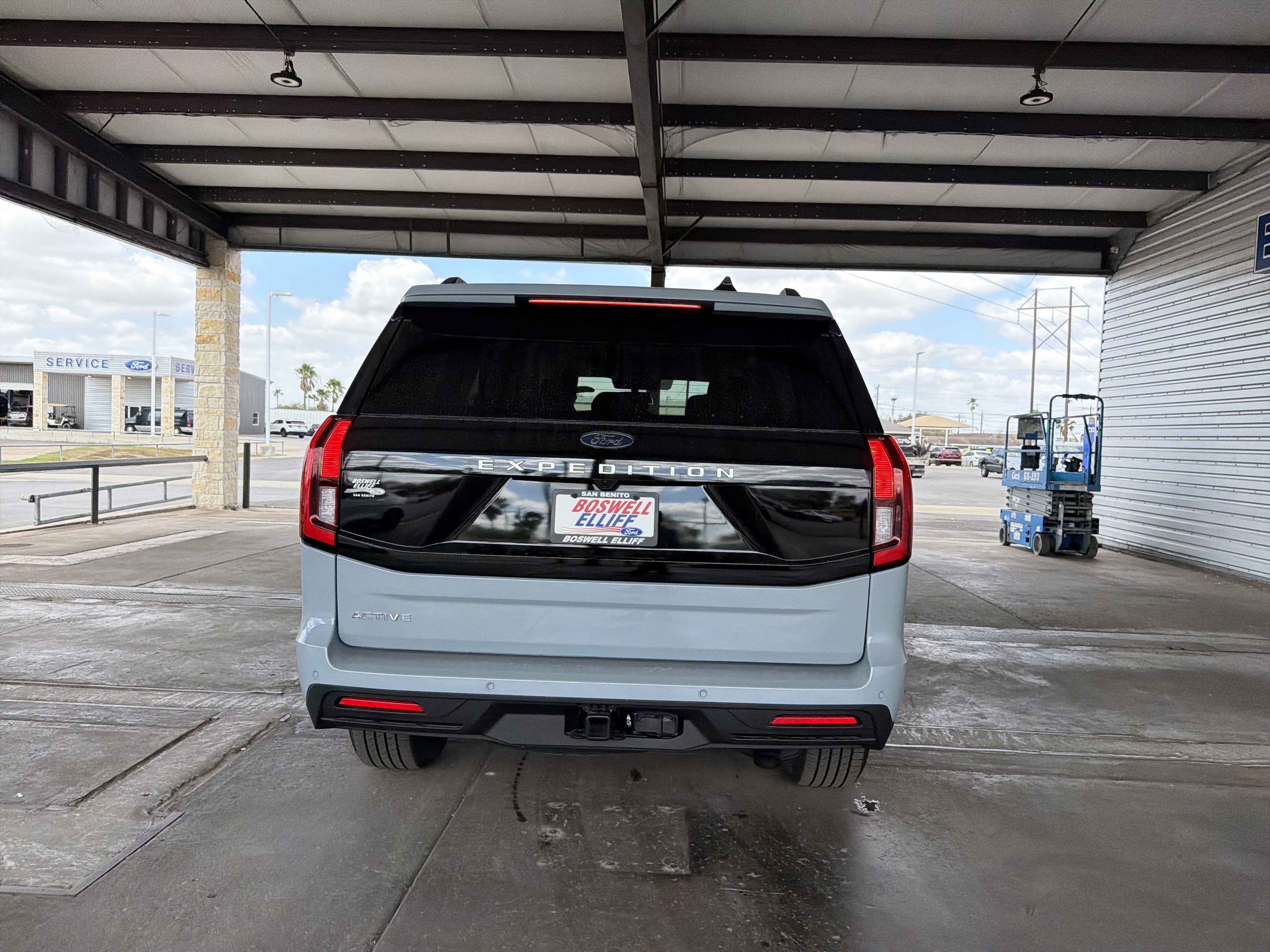 2026 Ford Expedition Active