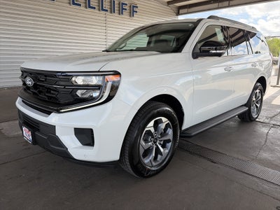 2027 Ford Expedition Active