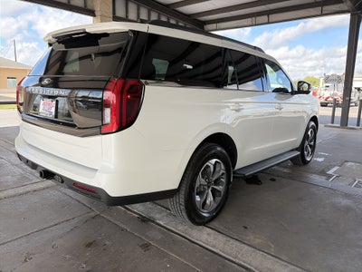 2027 Ford Expedition Active