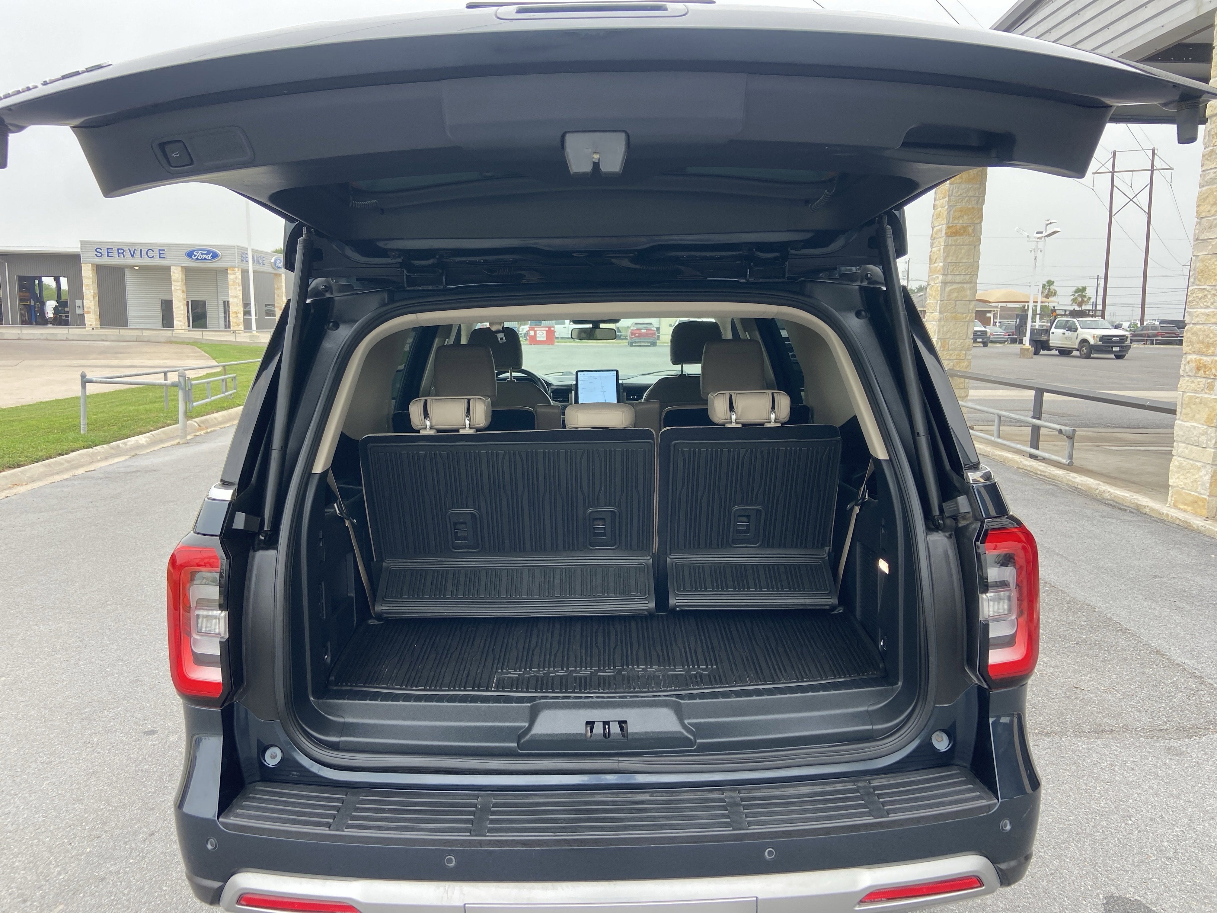 2023 Ford Expedition Limited