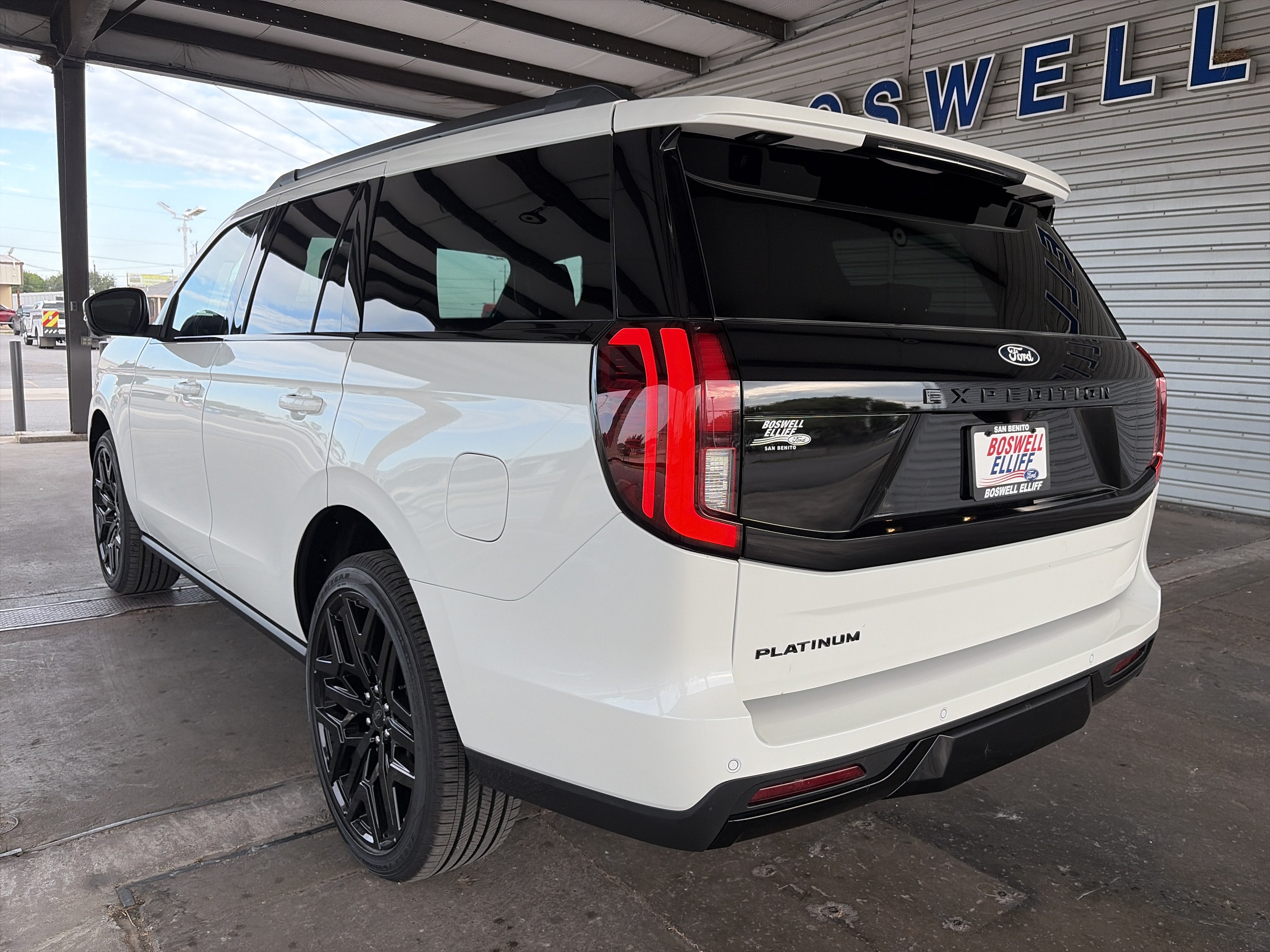 2027 Ford Expedition Platinum