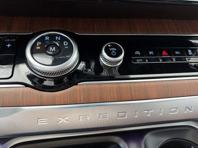 2027 Ford Expedition King Ranch