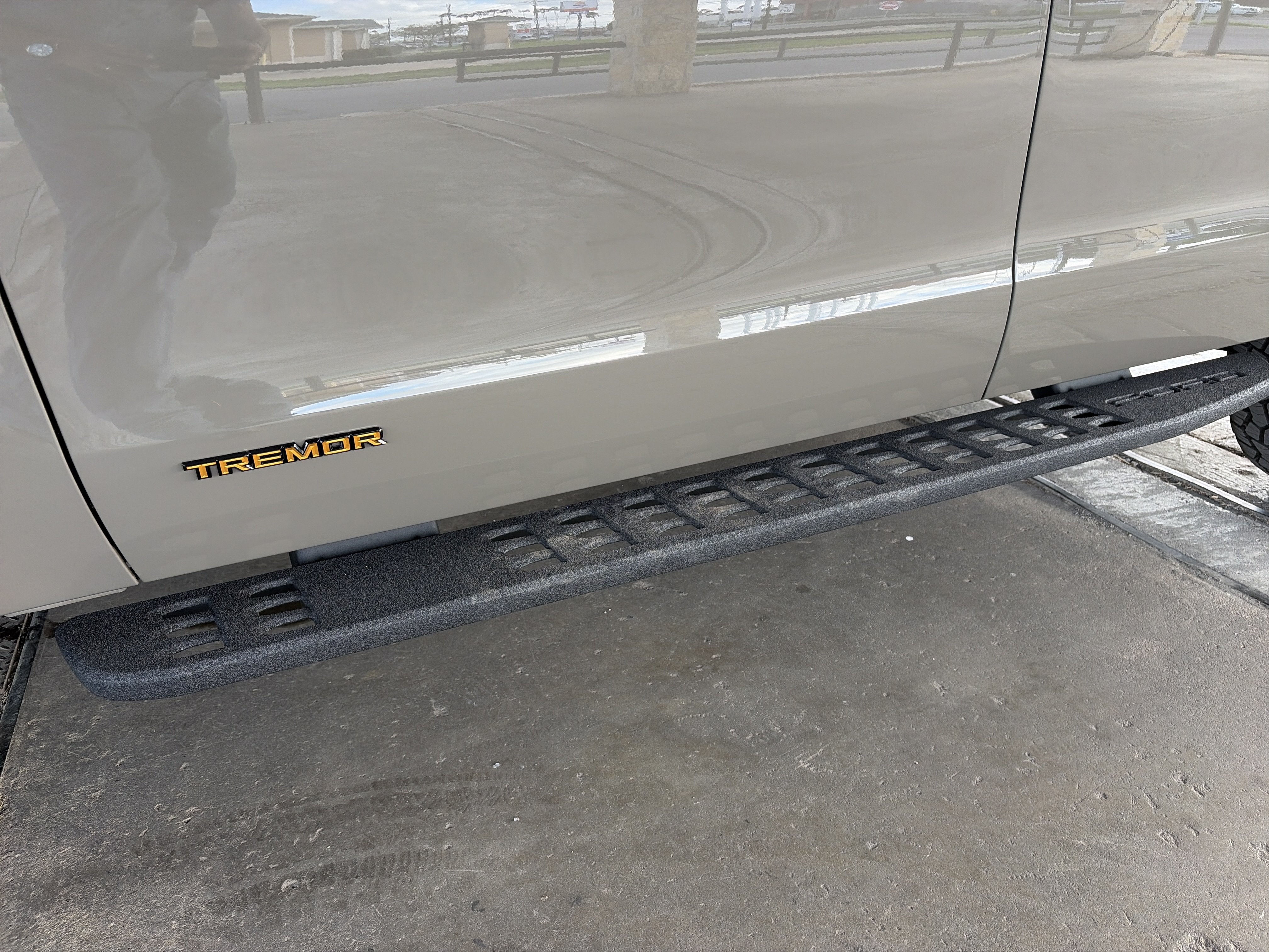 2027 Ford Expedition Tremor
