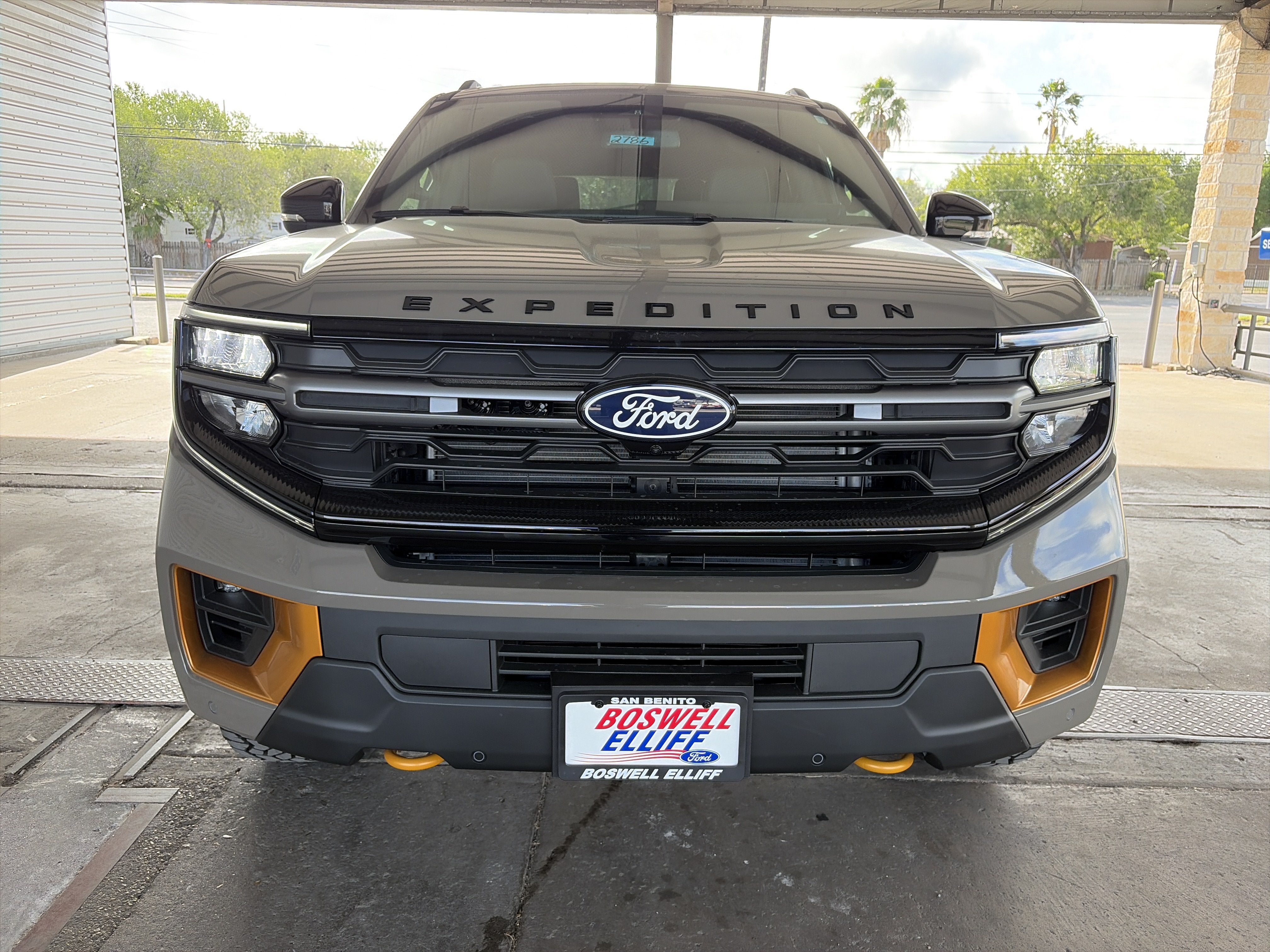 2027 Ford Expedition Tremor