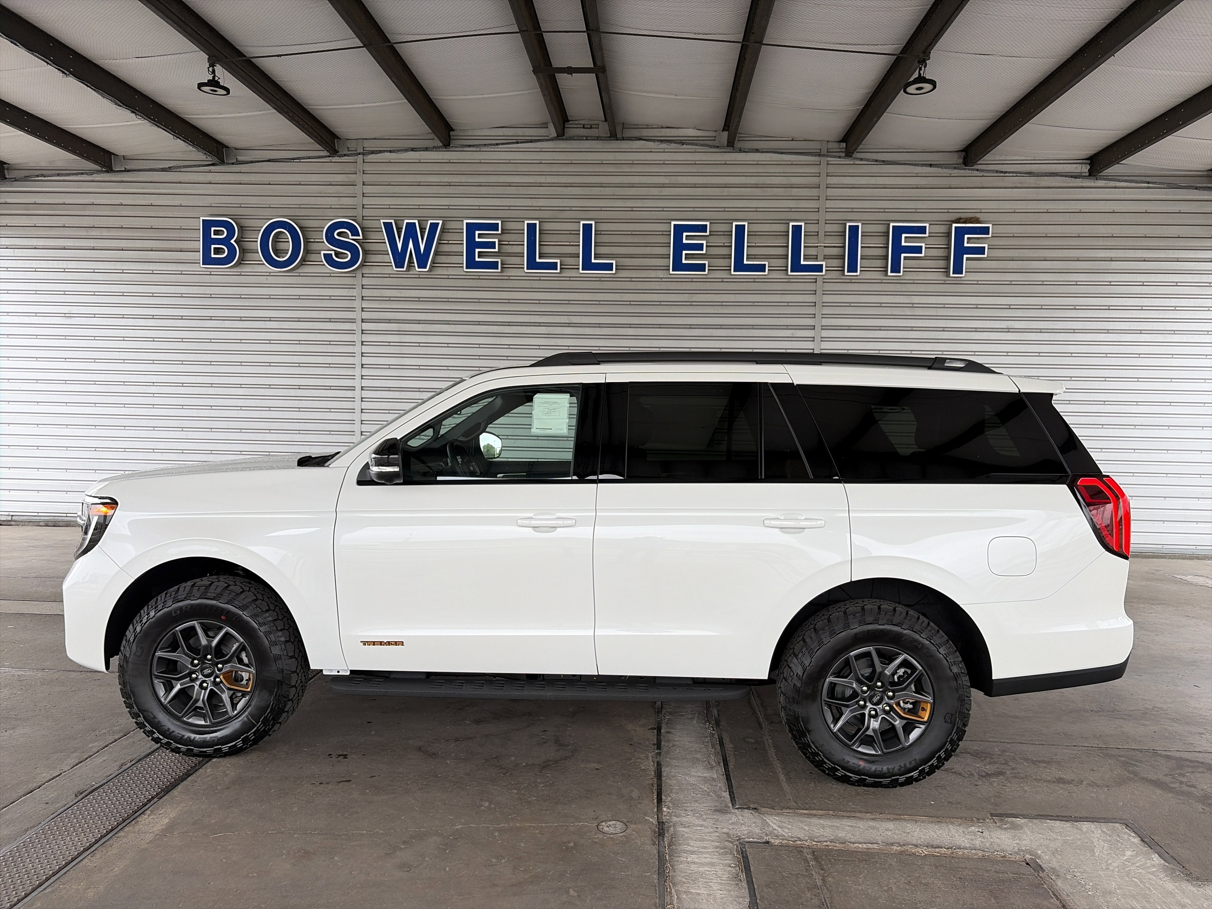 2026 Ford Expedition Tremor