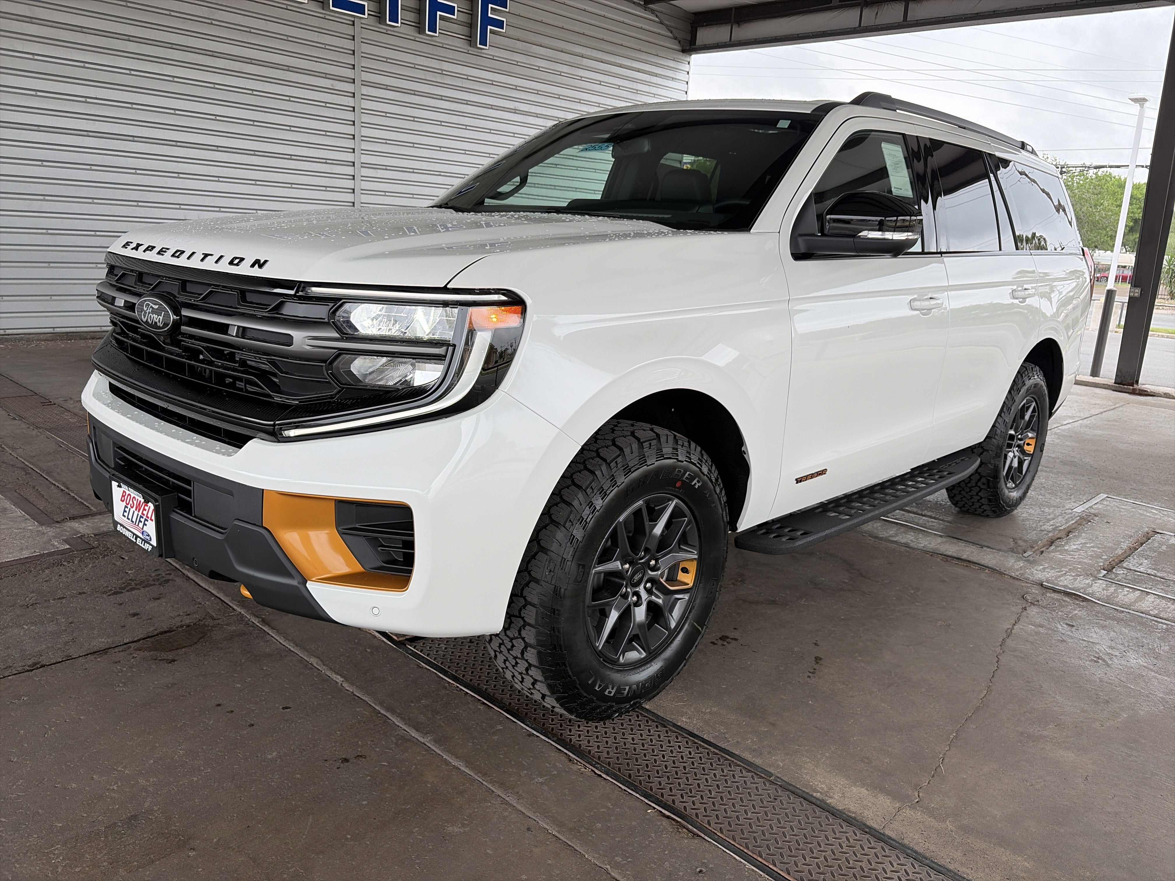 2026 Ford Expedition Tremor