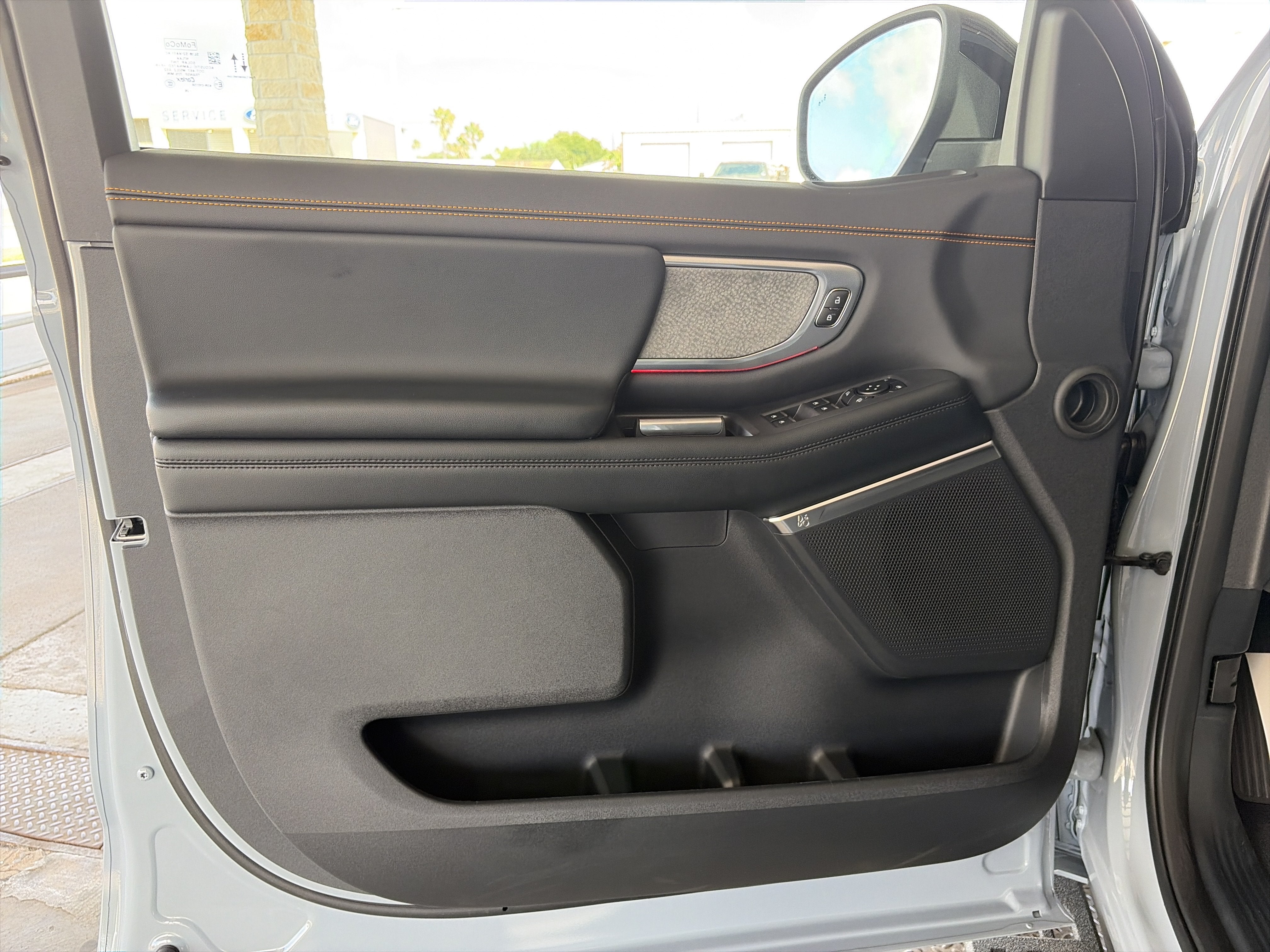 2027 Ford Expedition Tremor