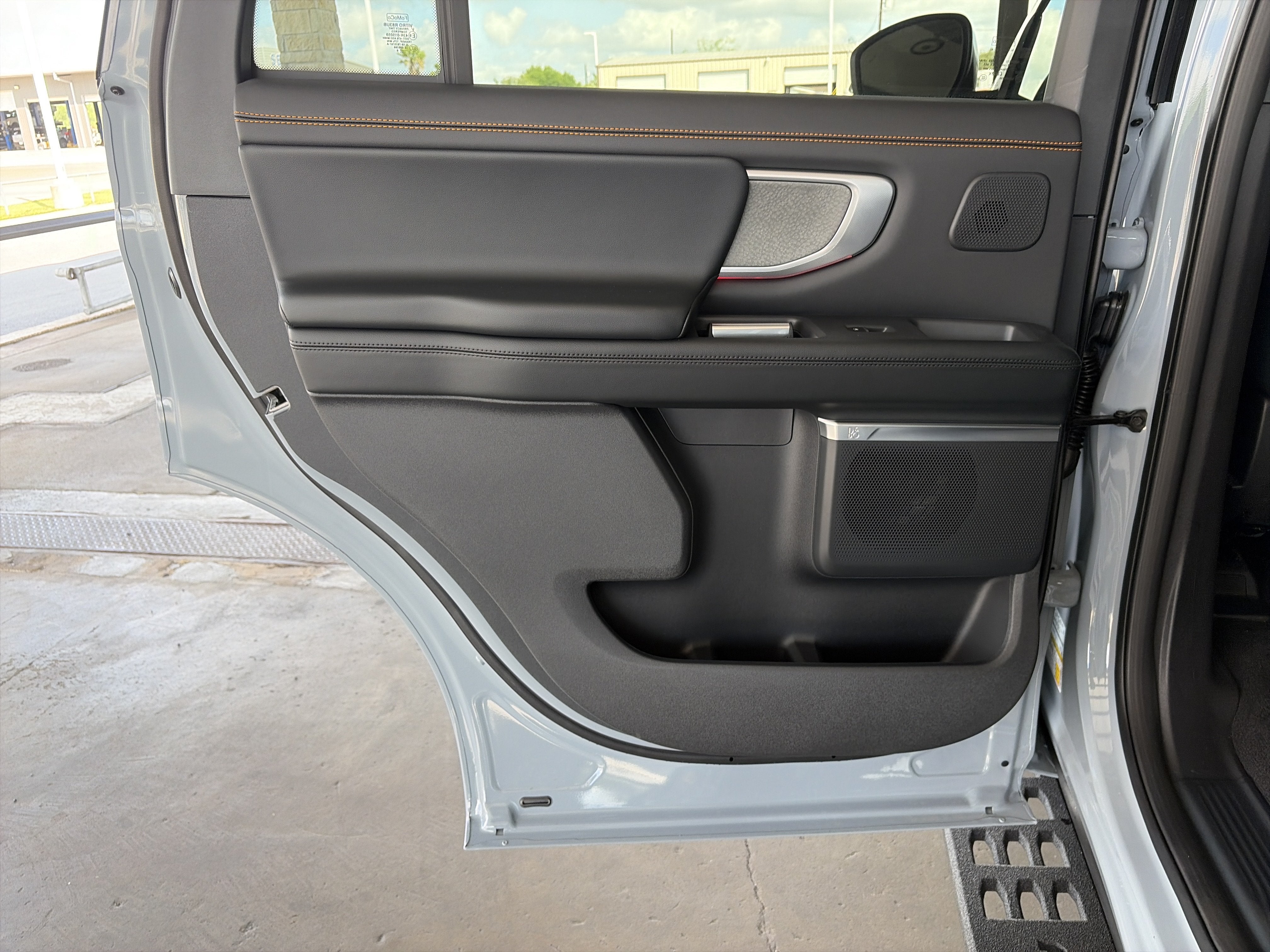 2027 Ford Expedition Tremor