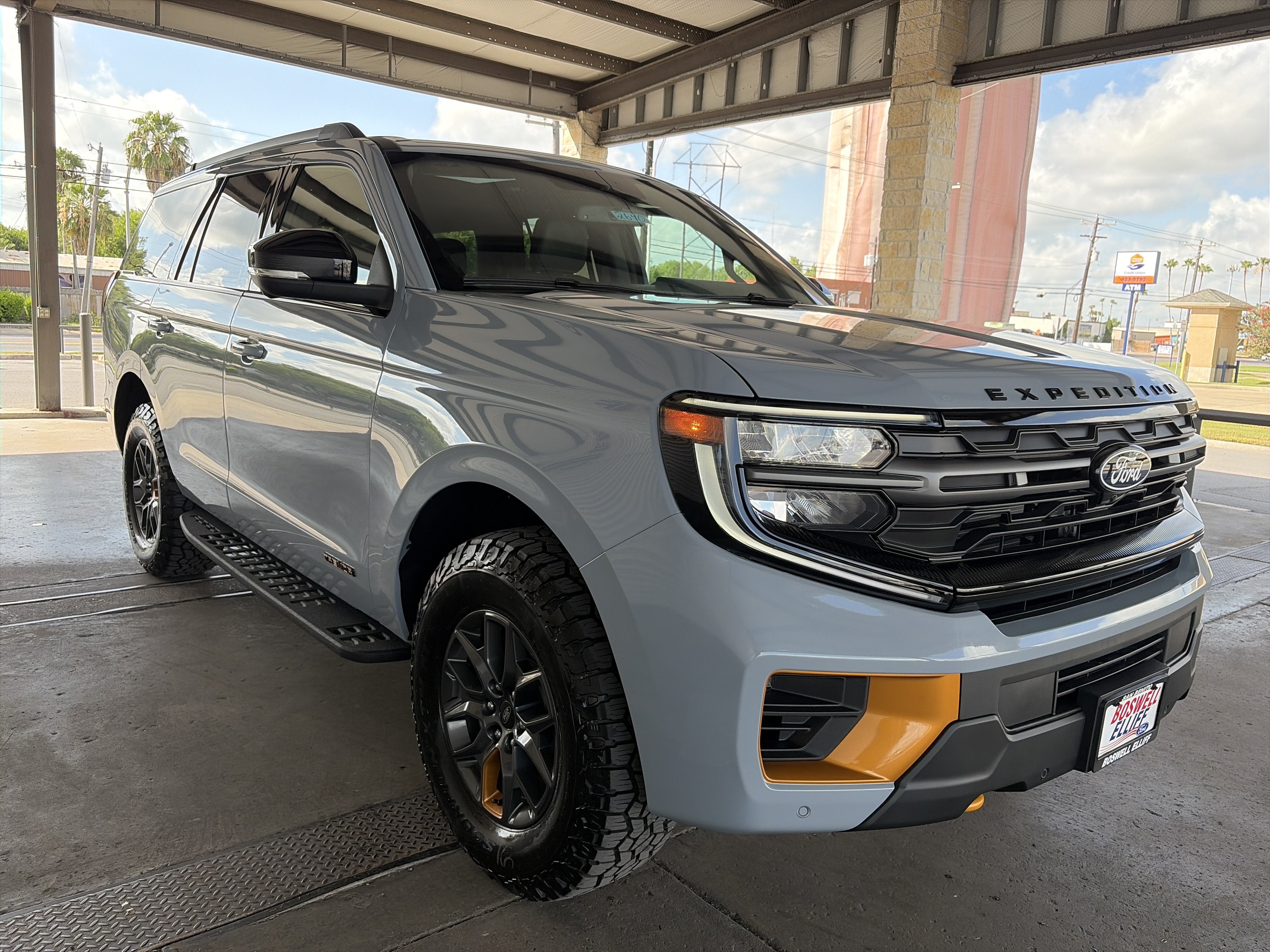 2027 Ford Expedition Tremor