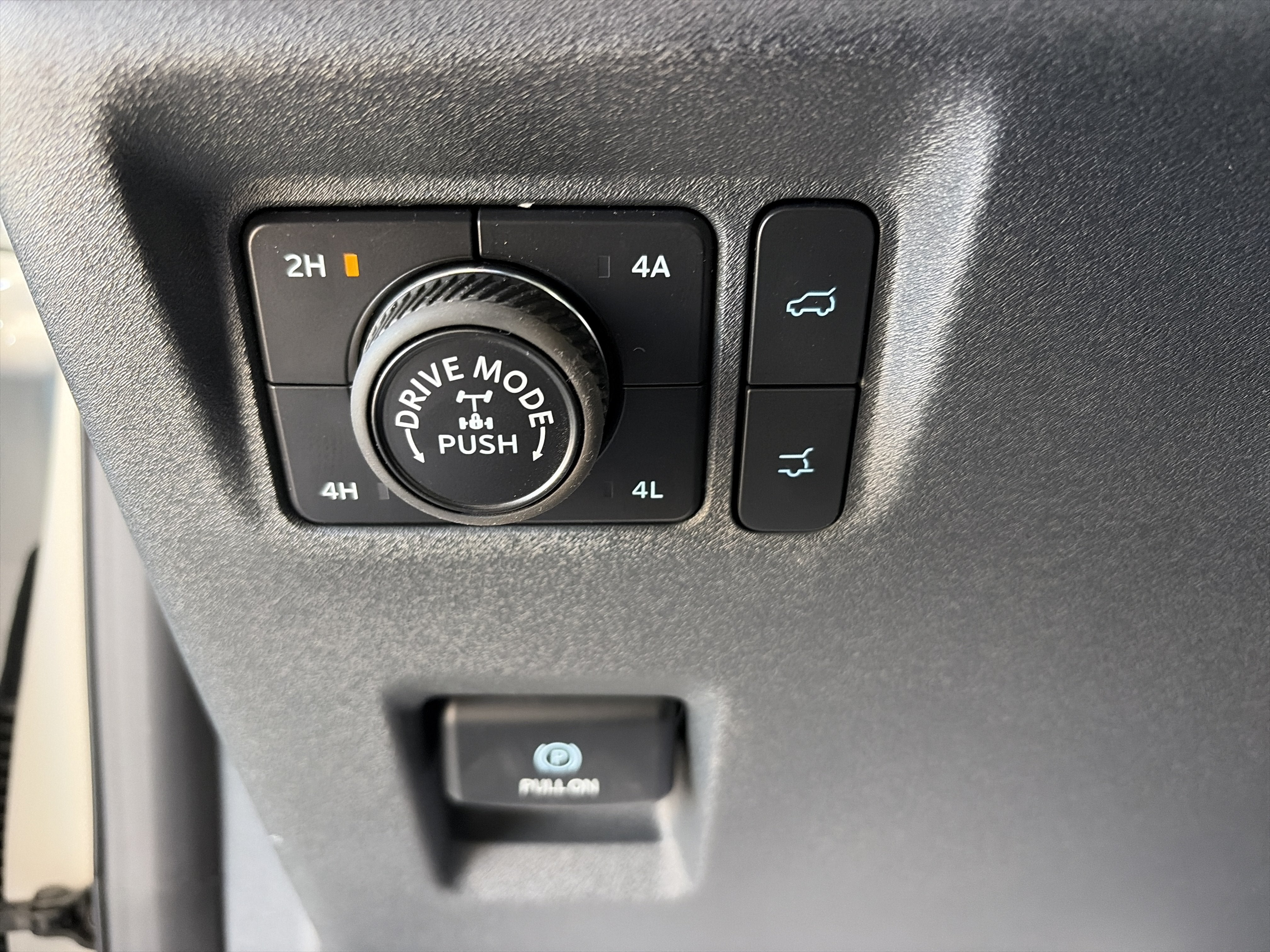 2027 Ford Expedition Tremor