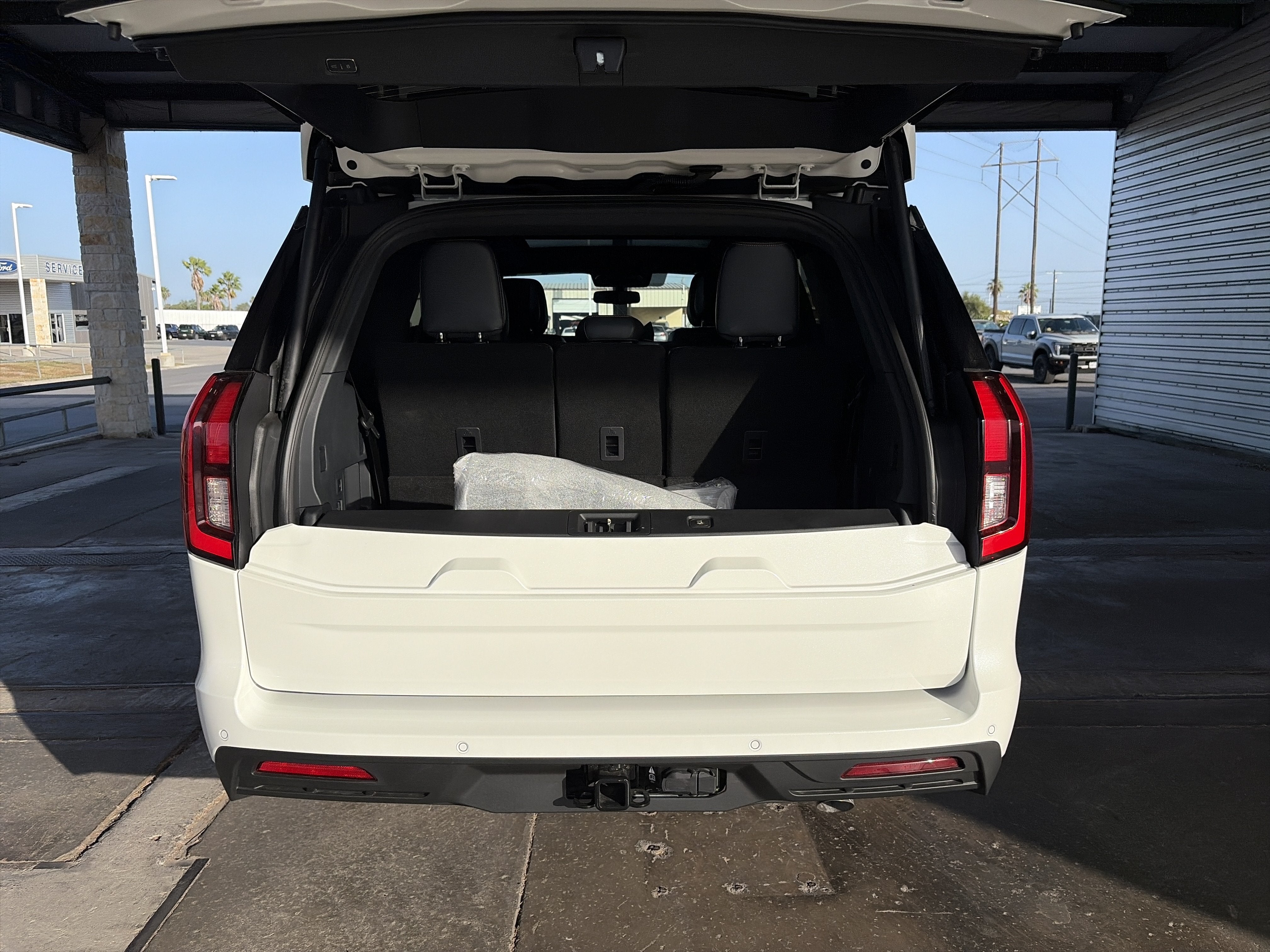 2027 Ford Expedition Tremor