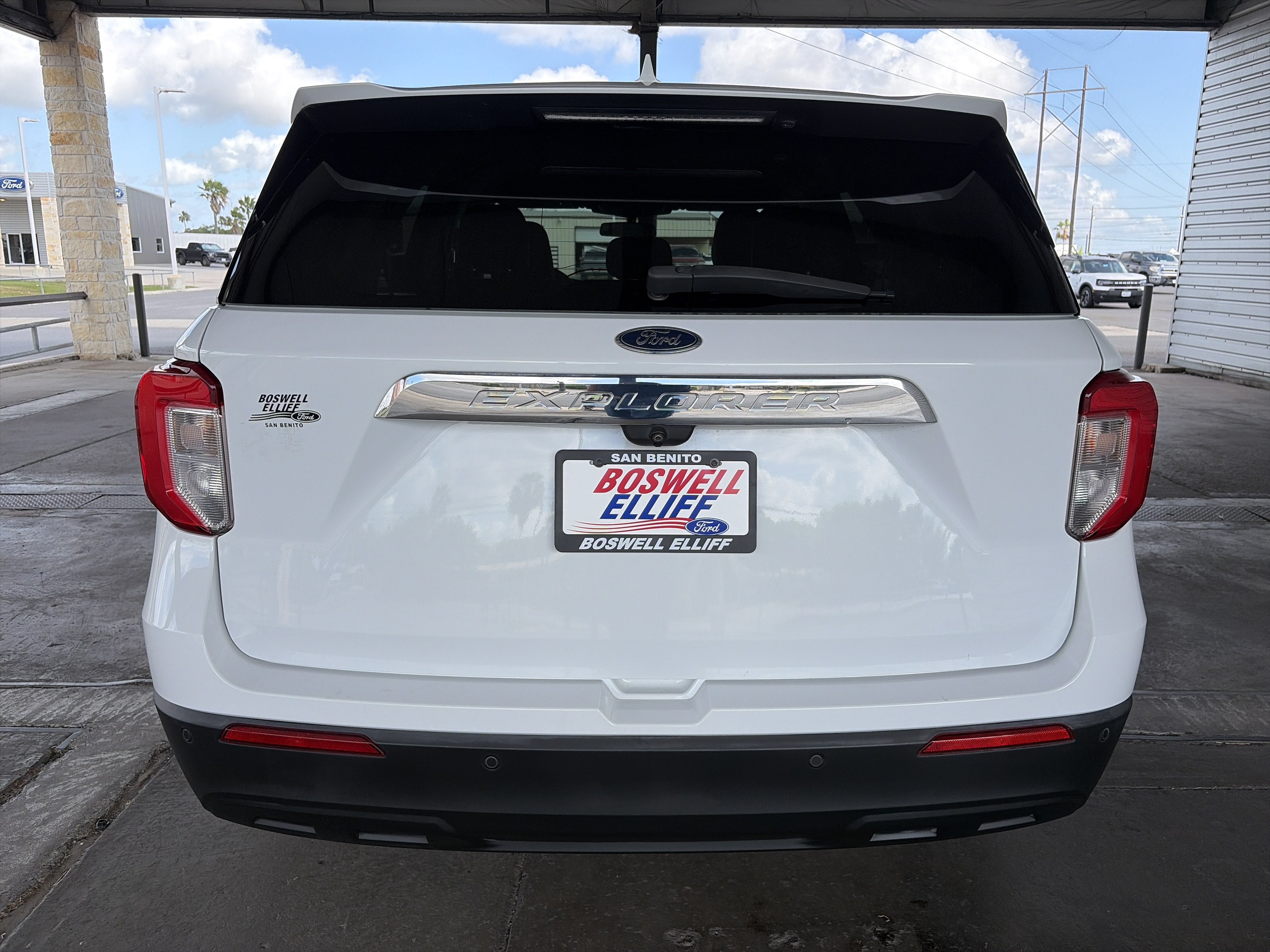 2020 Ford Explorer Base