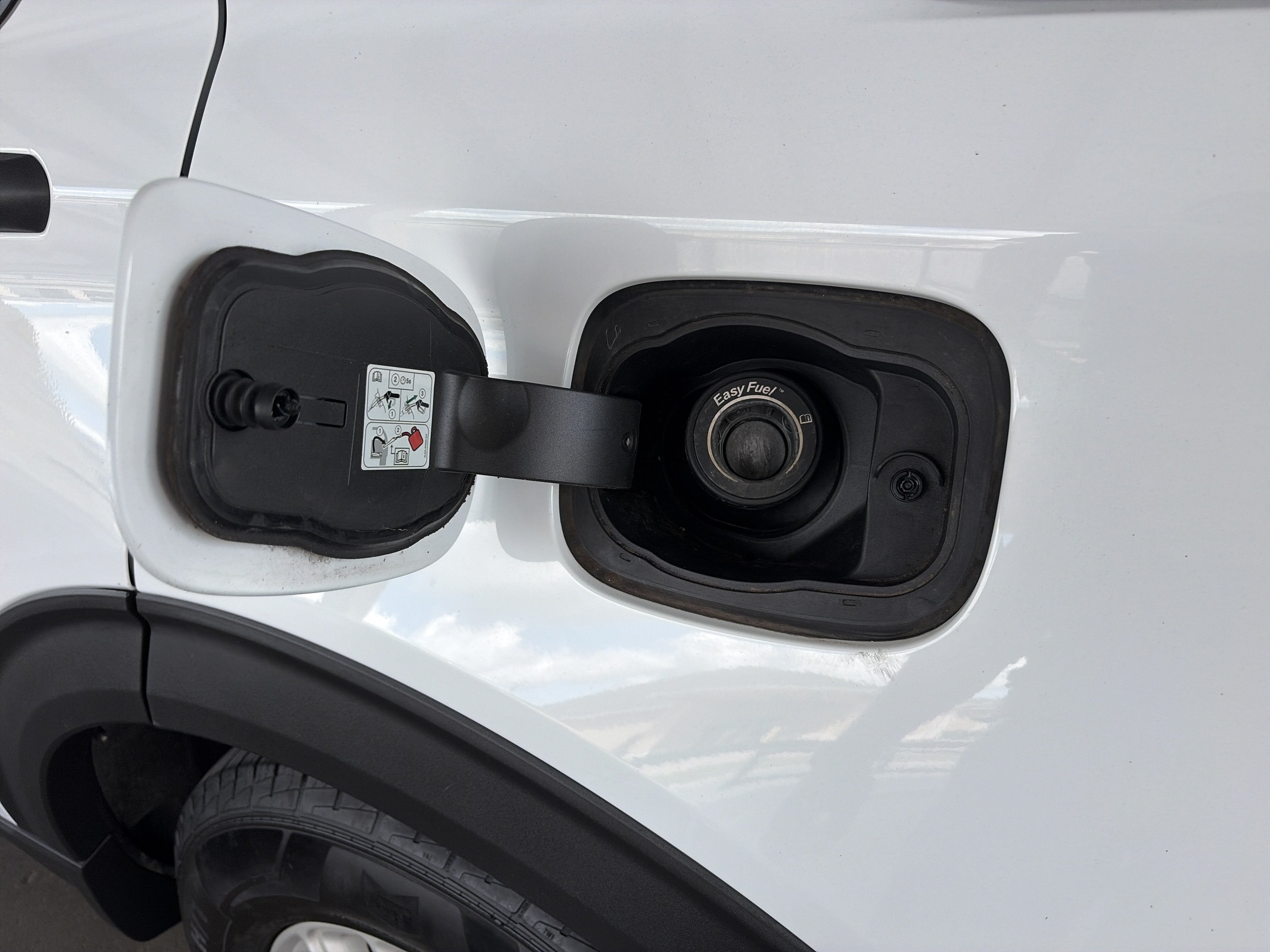 2020 Ford Explorer Base