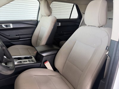2020 Ford Explorer Base