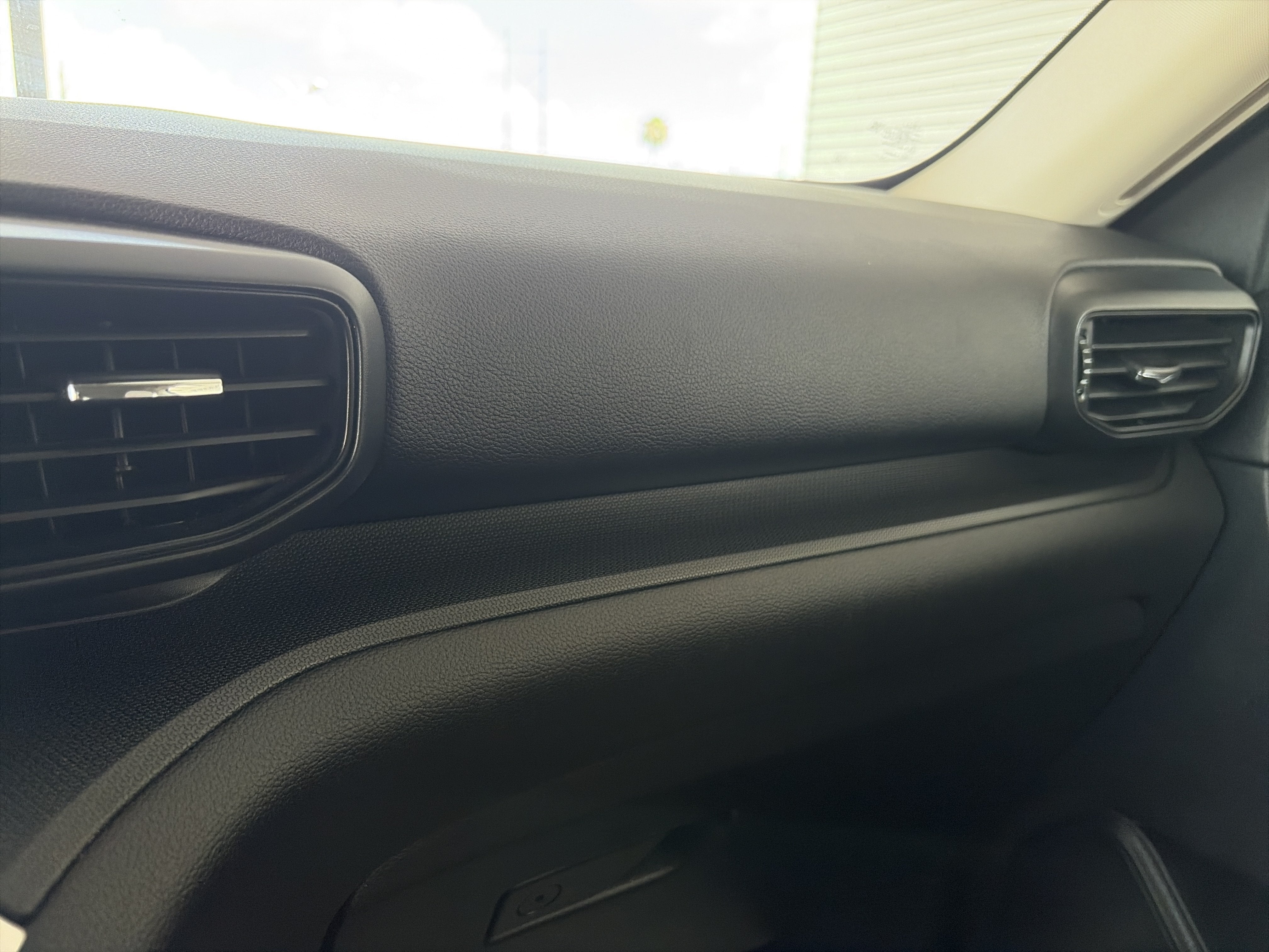 2020 Ford Explorer Base