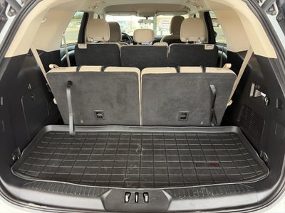 2020 Ford Explorer Base