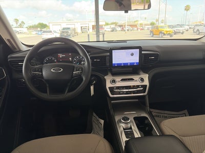 2020 Ford Explorer Base