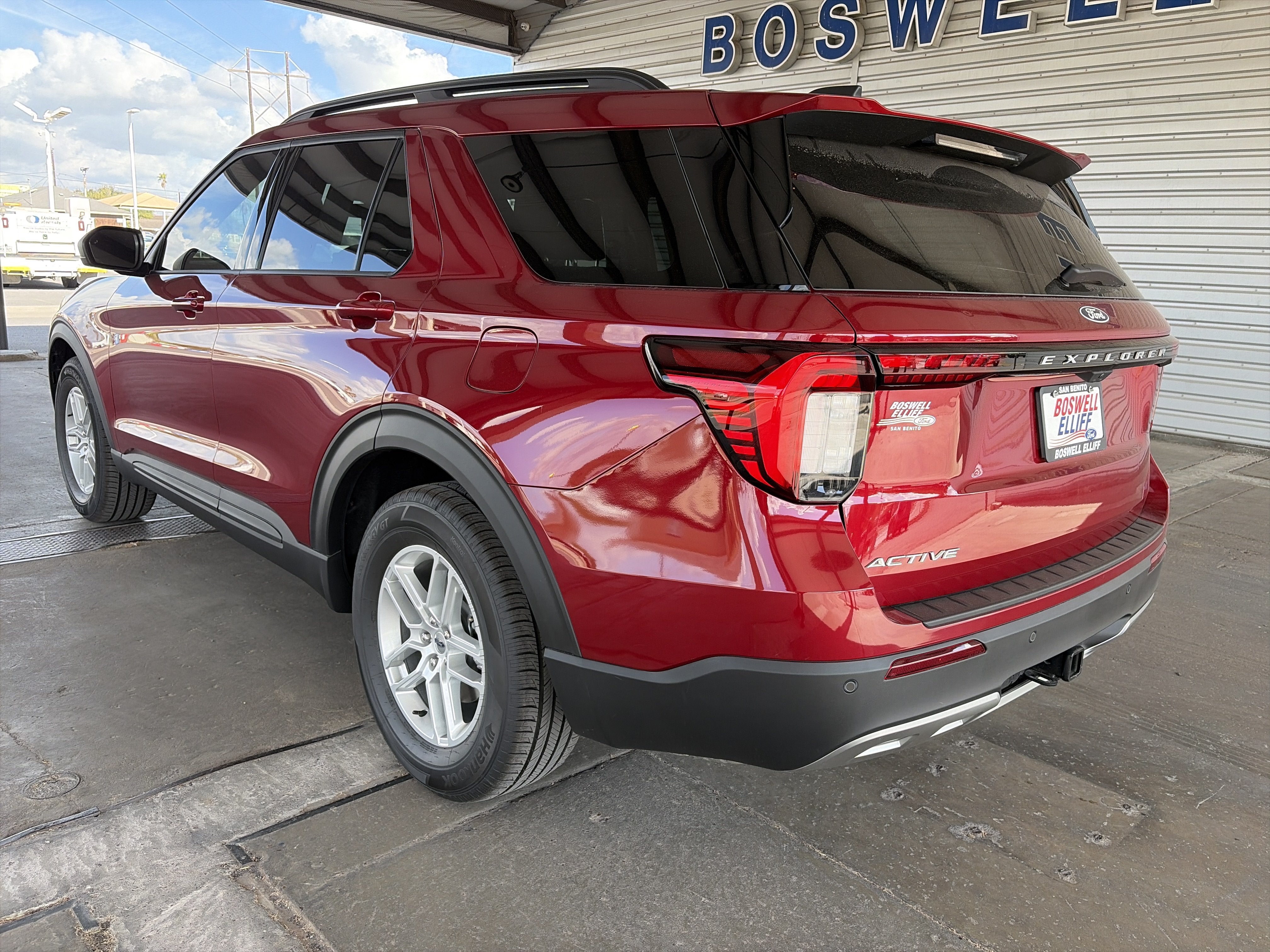 2027 Ford Explorer Active