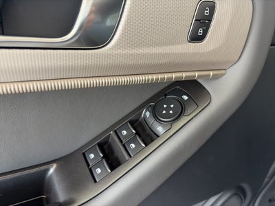 2027 Ford Explorer Active w/200A Pkg